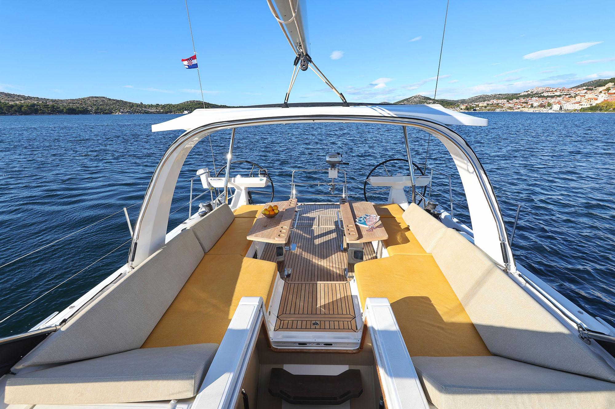 Jeanneau 60, picture 11