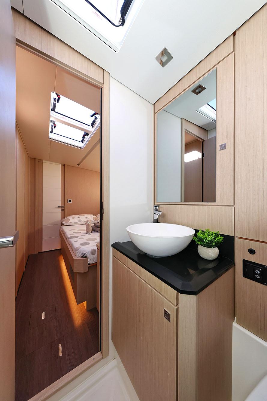 Jeanneau 60, picture 45