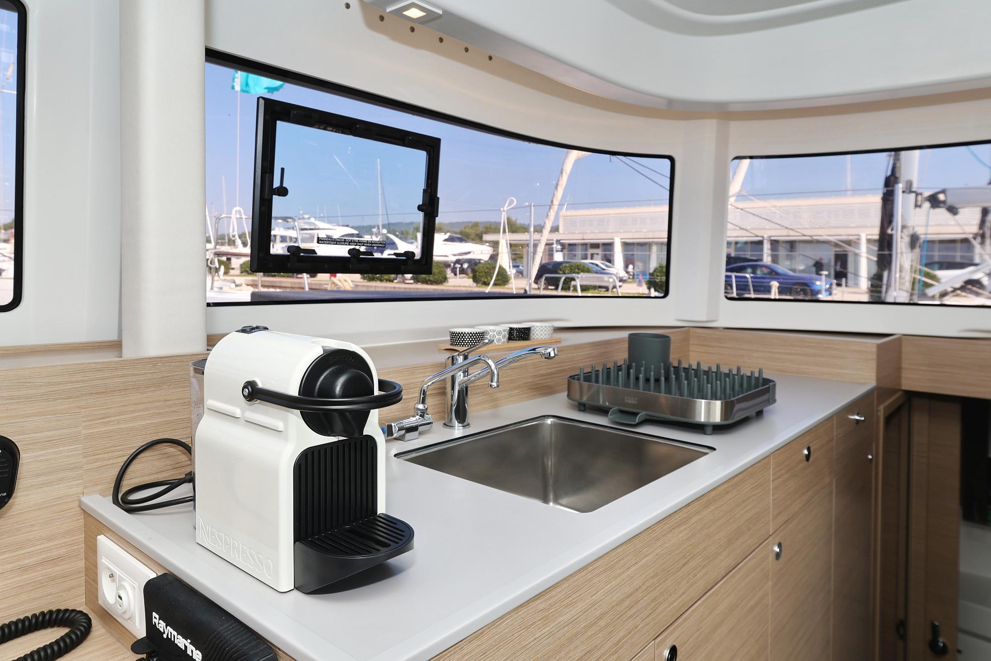 Lagoon 38 - 3 + 2 cab., picture 46