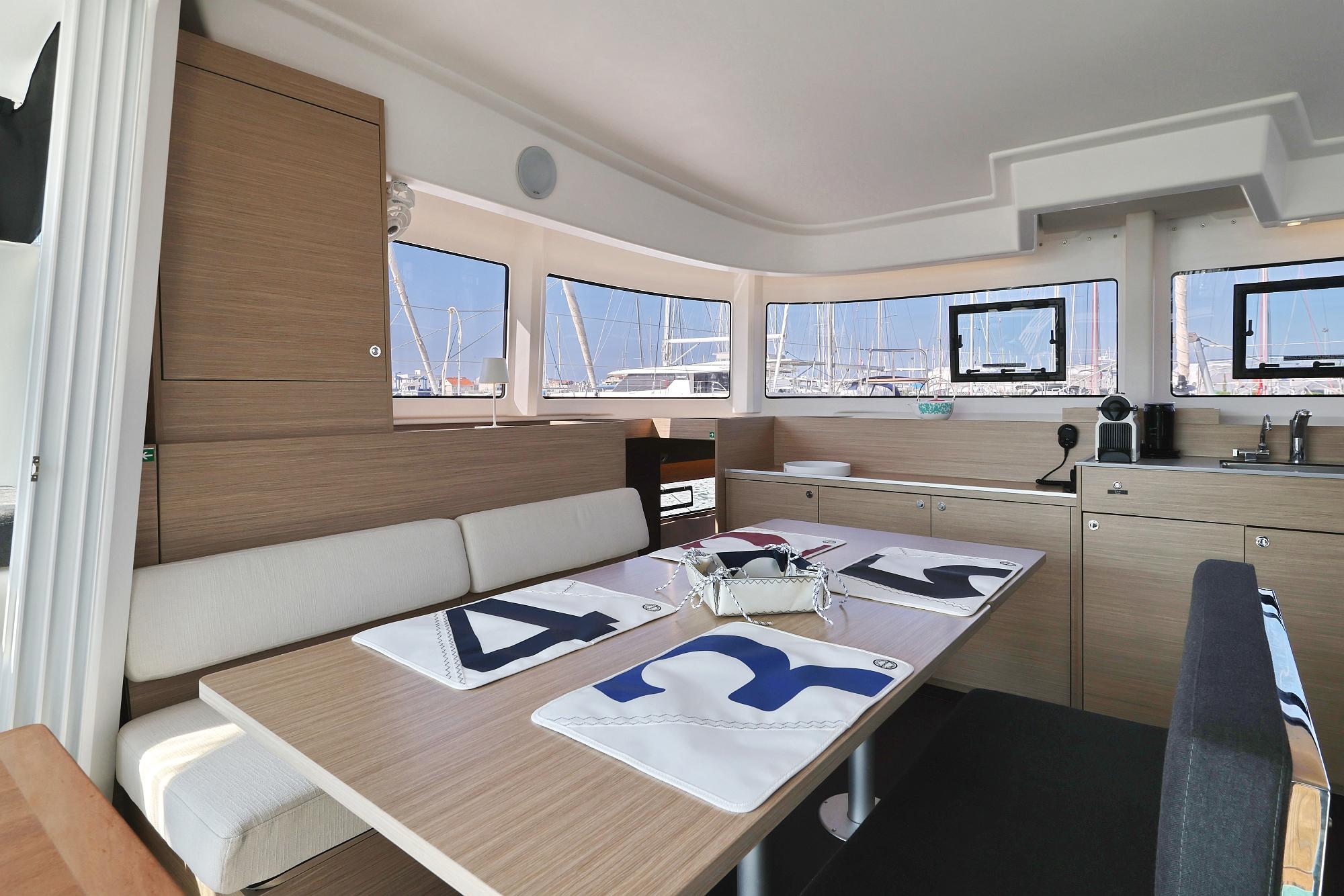 Lagoon 38 - 3 + 2 cab., picture 41