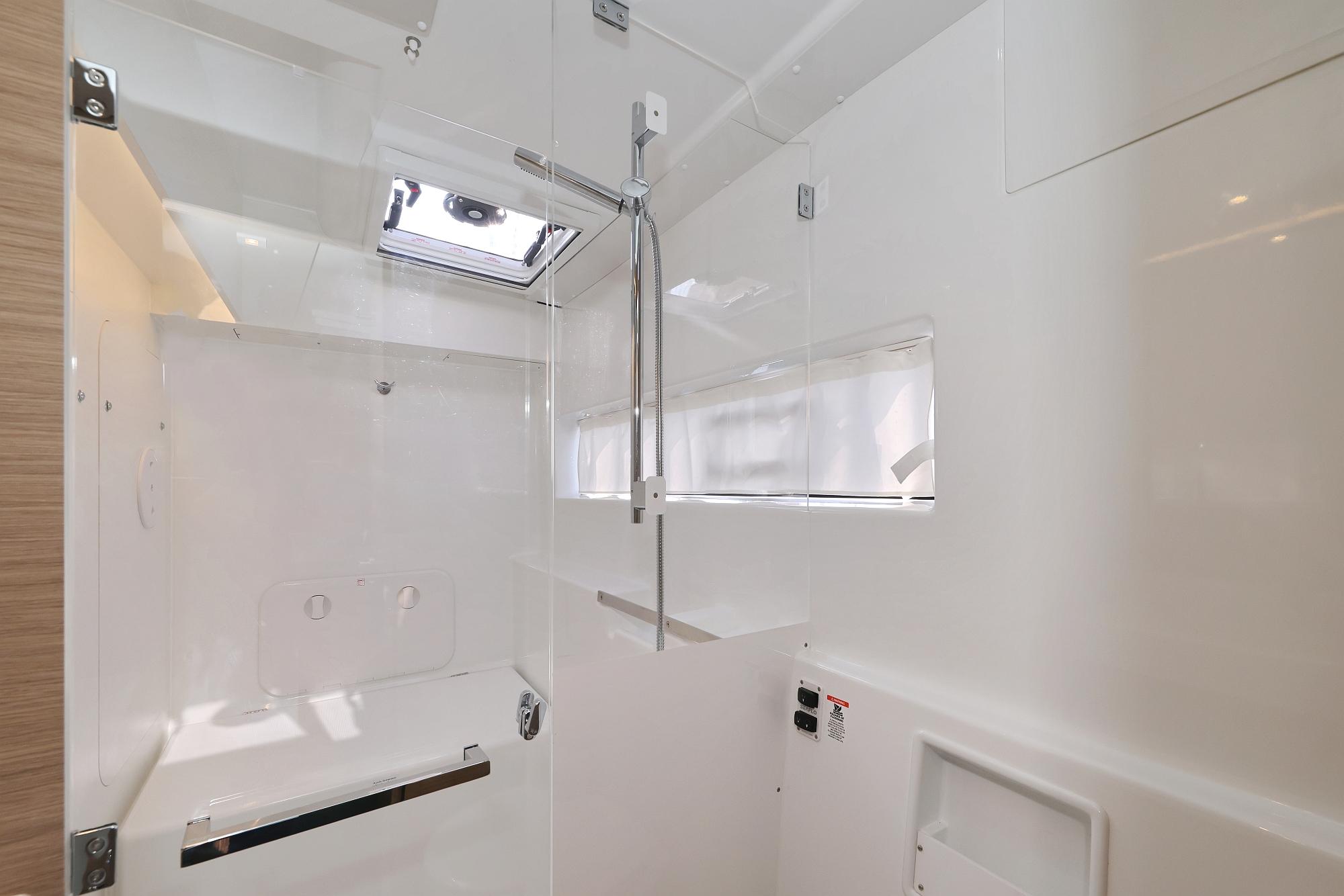 Lagoon 38 - 3 + 2 cab., picture 68