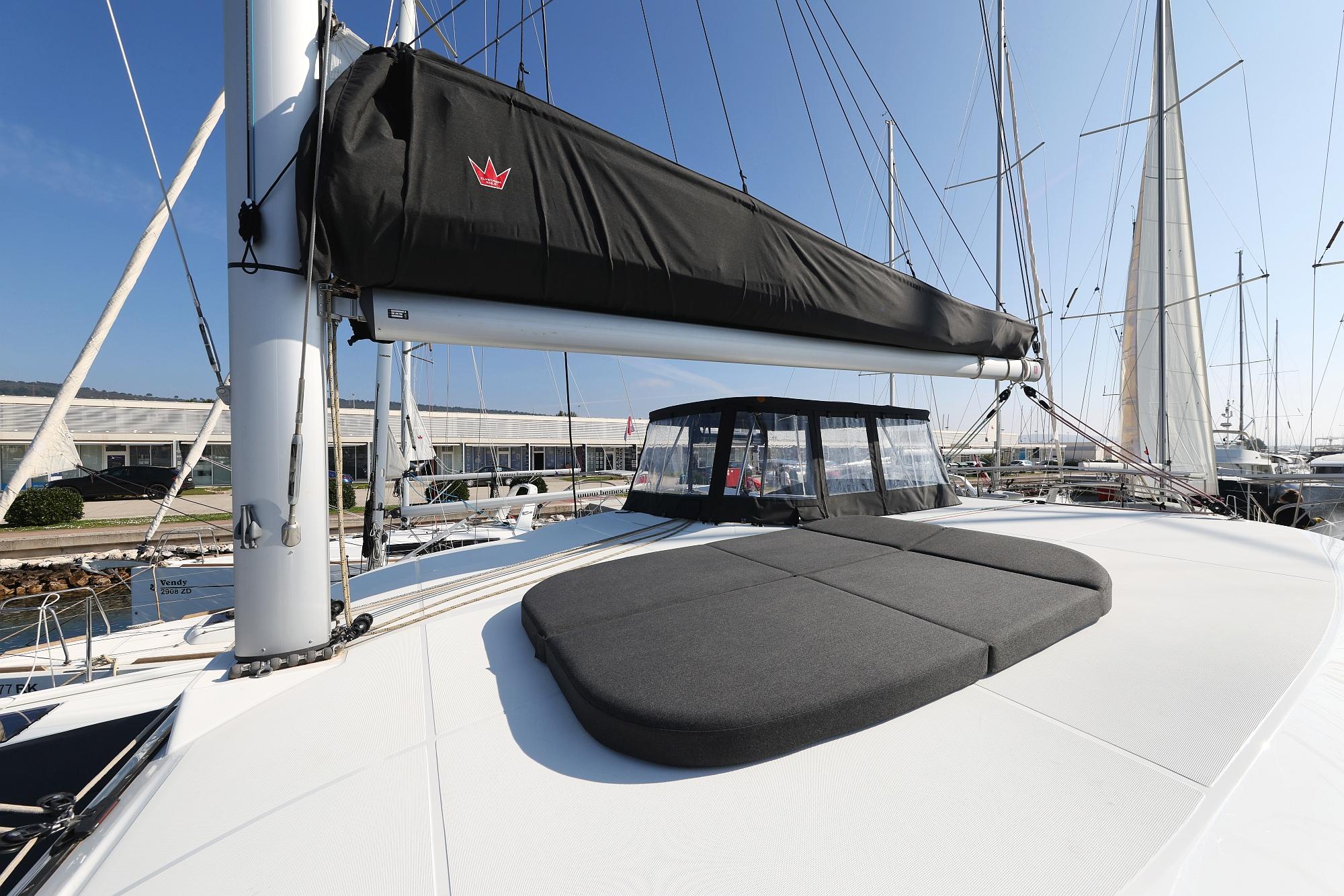 Lagoon 38 - 3 + 2 cab., picture 8