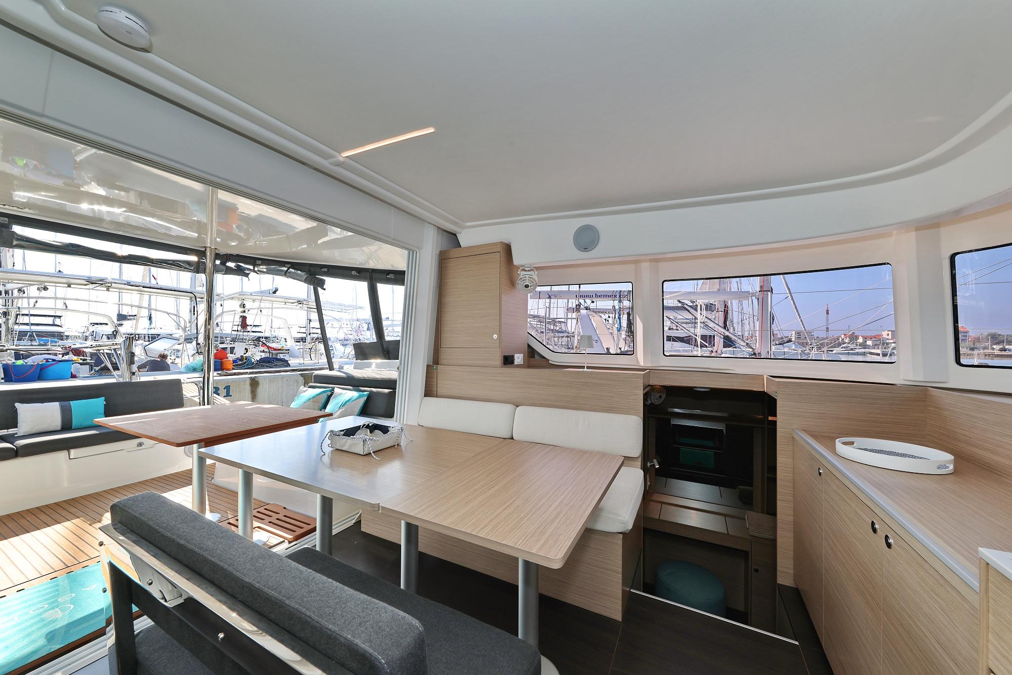 Lagoon 38 - 3 + 2 cab., picture 34