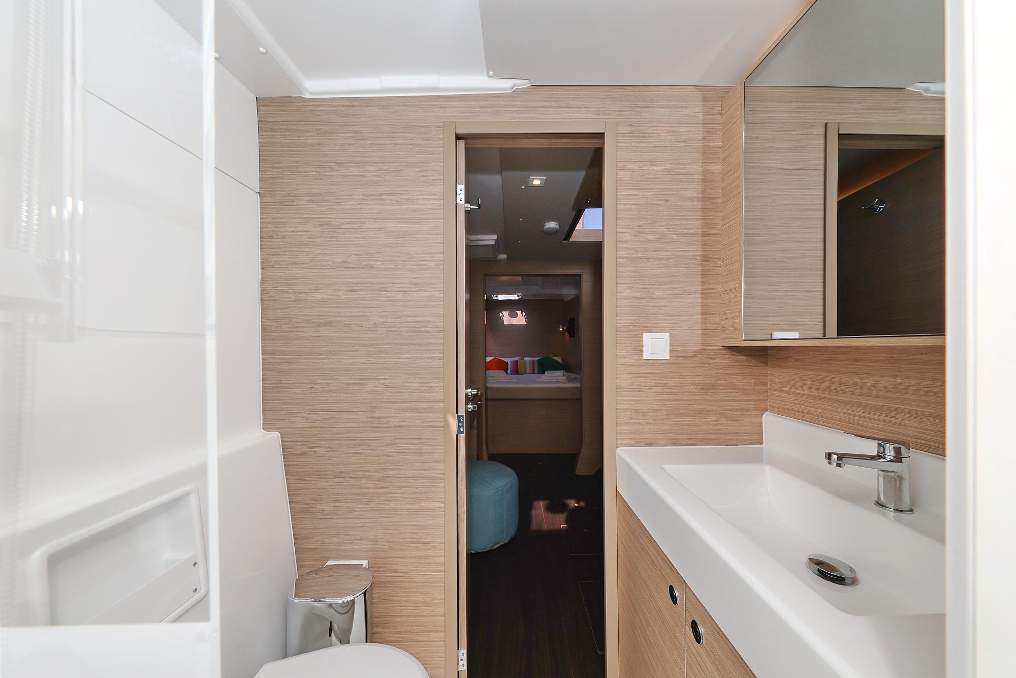 Lagoon 38 - 3 + 2 cab., picture 73