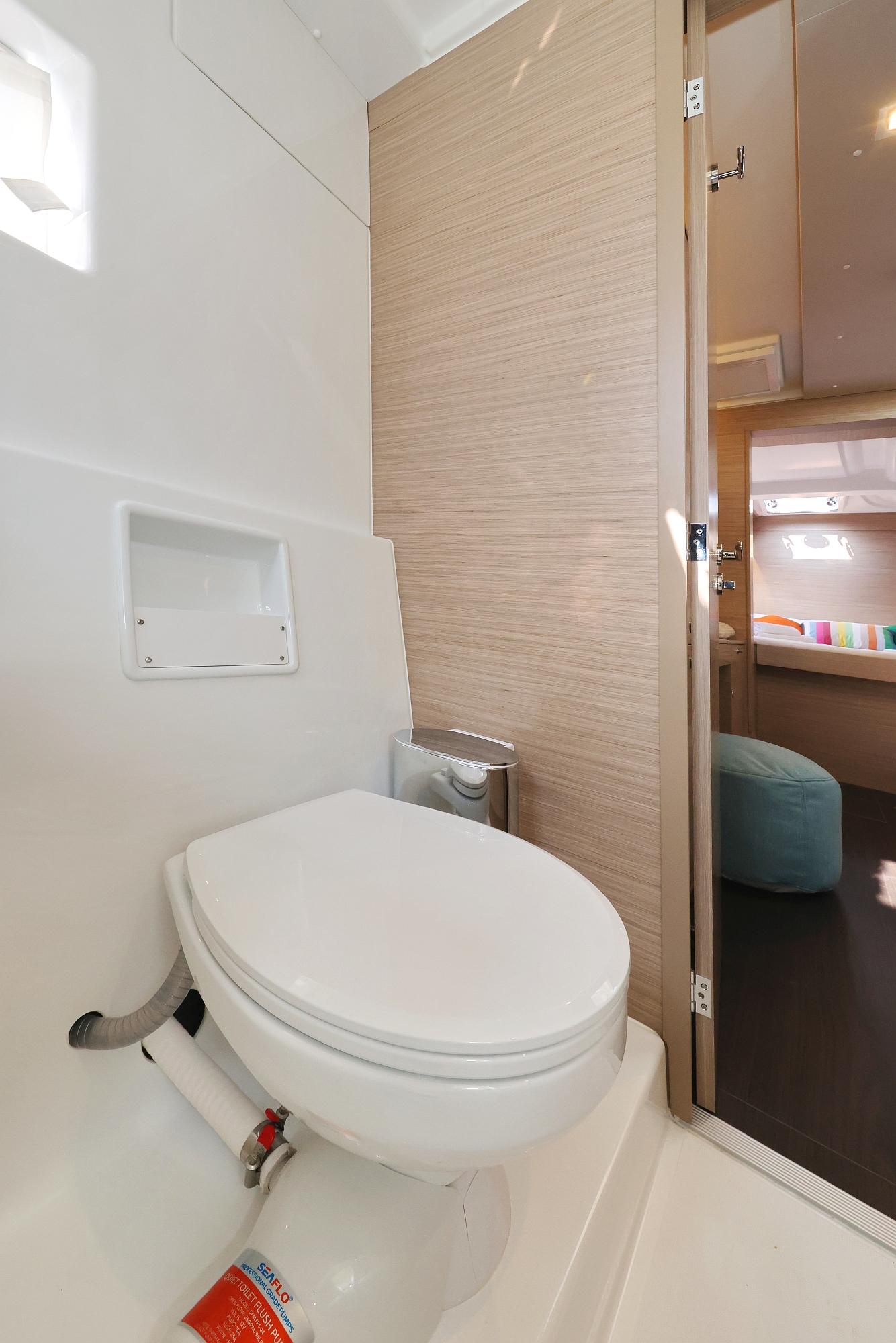 Lagoon 38 - 3 + 2 cab., picture 75