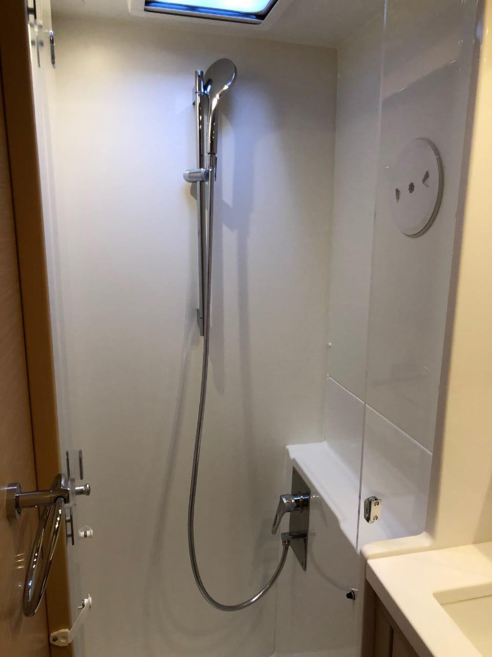 Lagoon 450 F - 4 + 2 cab., picture 12