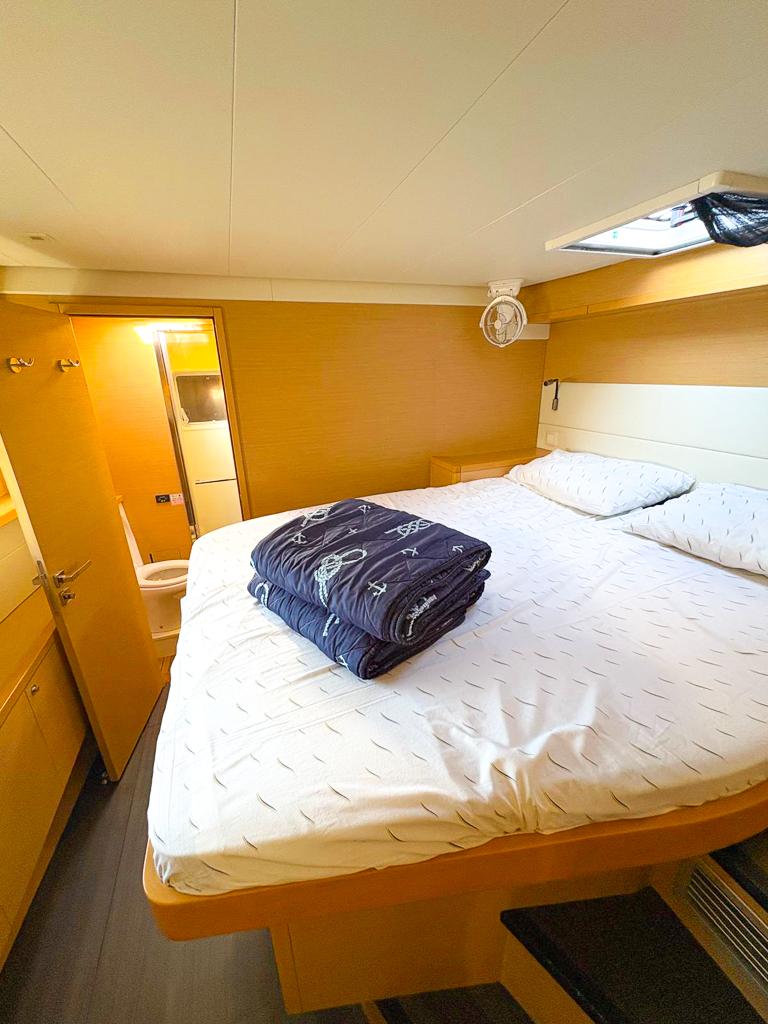 Lagoon 52 F - 5 + 2 cab., picture 12