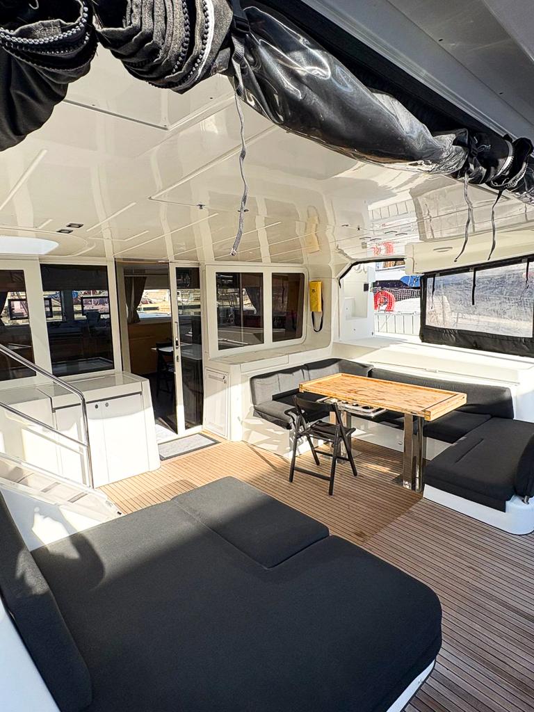 Lagoon 52 F - 5 + 2 cab., picture 3