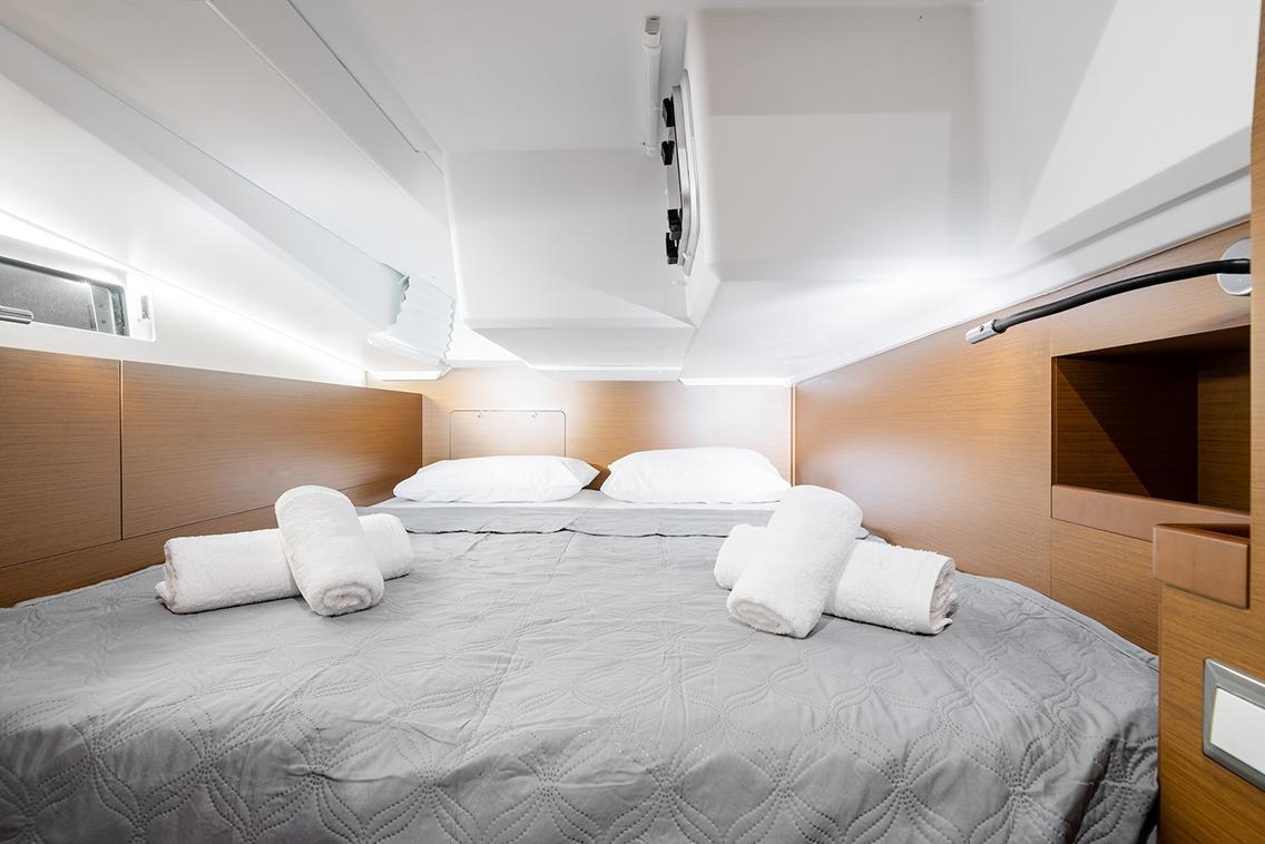 Sun Odyssey 490 - 5 cab., picture 22