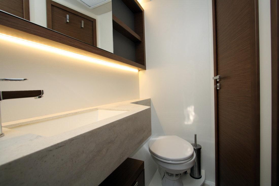 Lagoon 50 - 6 + 1 cab., picture 20