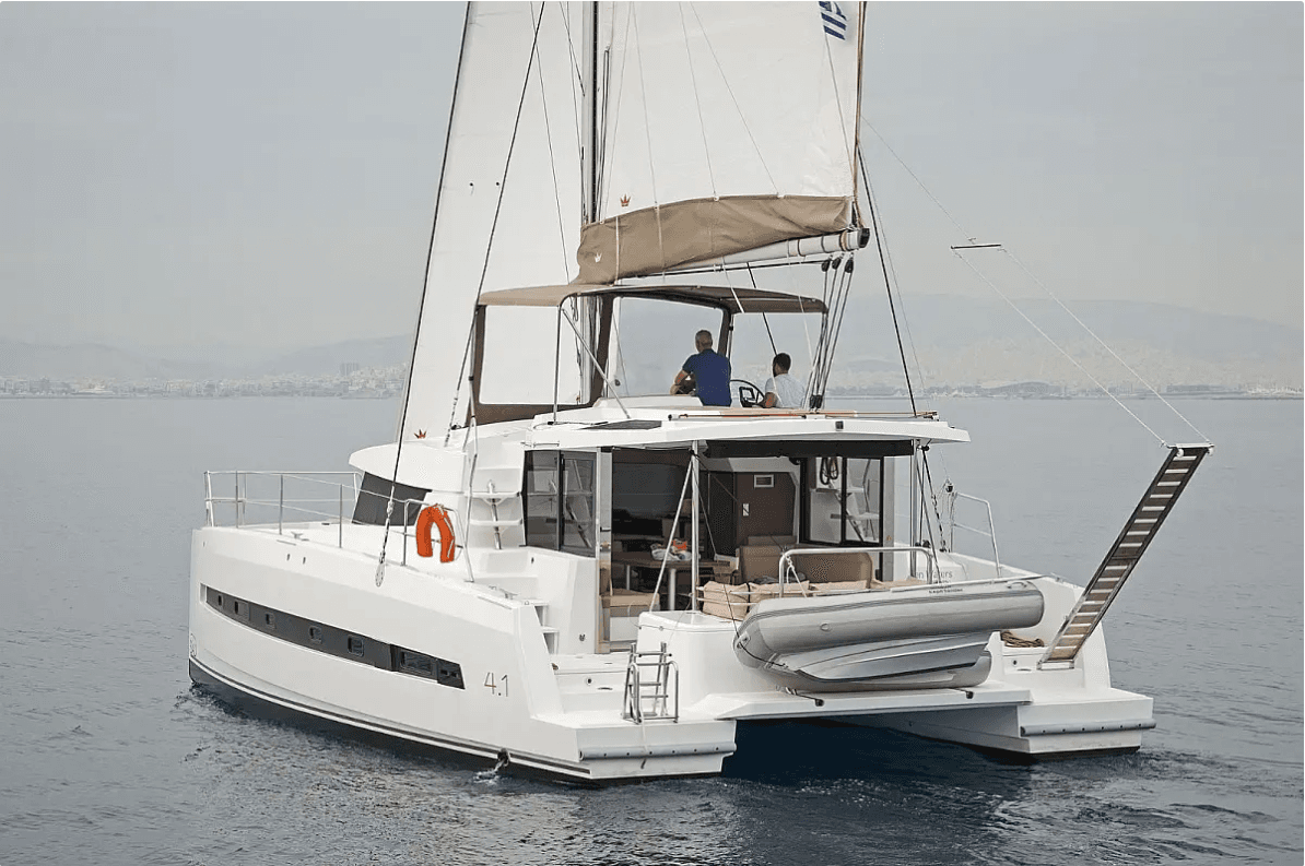 Bali 4.1 - 4 + 2 cab. - Golden Waters, picture 1