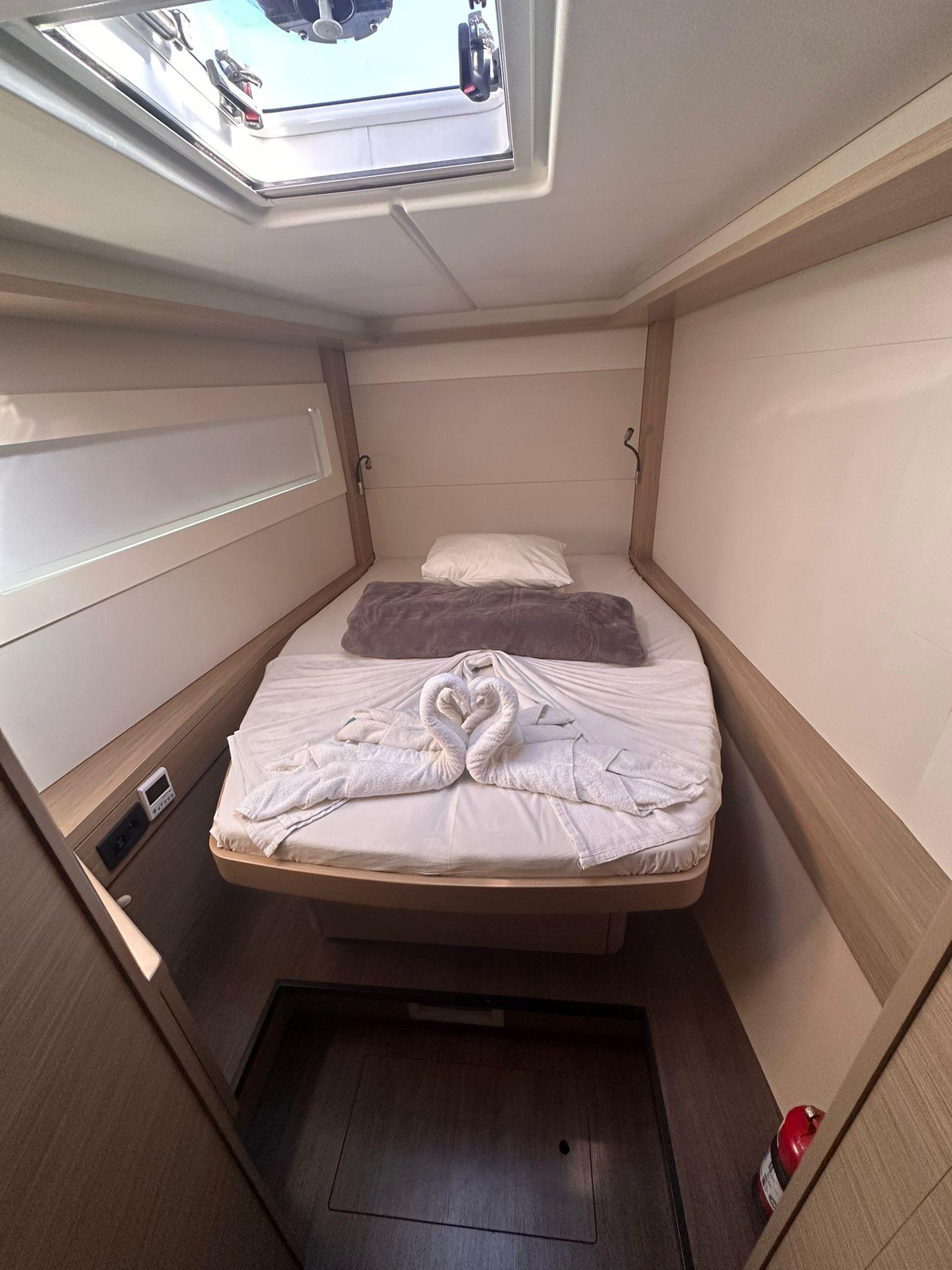 Lagoon 46 - 4 + 1 cab., picture 11