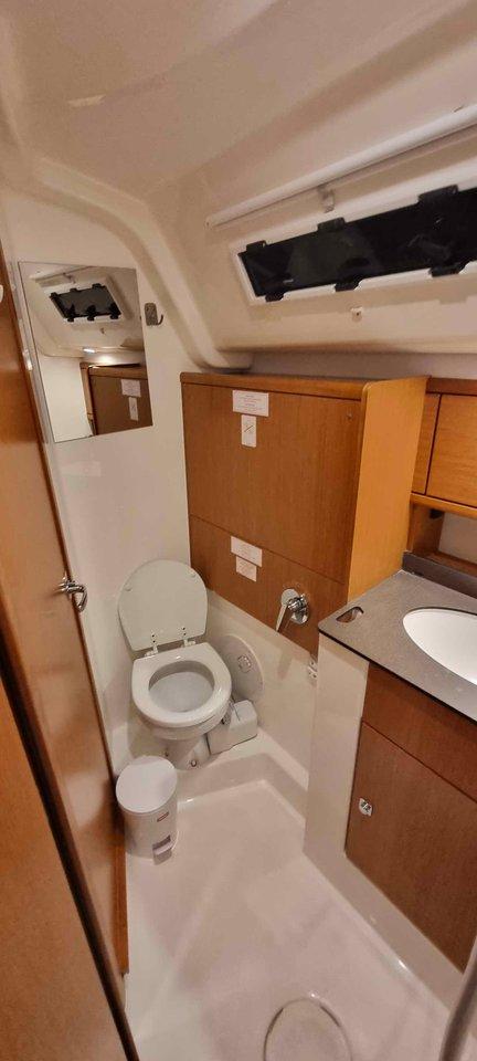 Bavaria Cruiser 51, picture 18