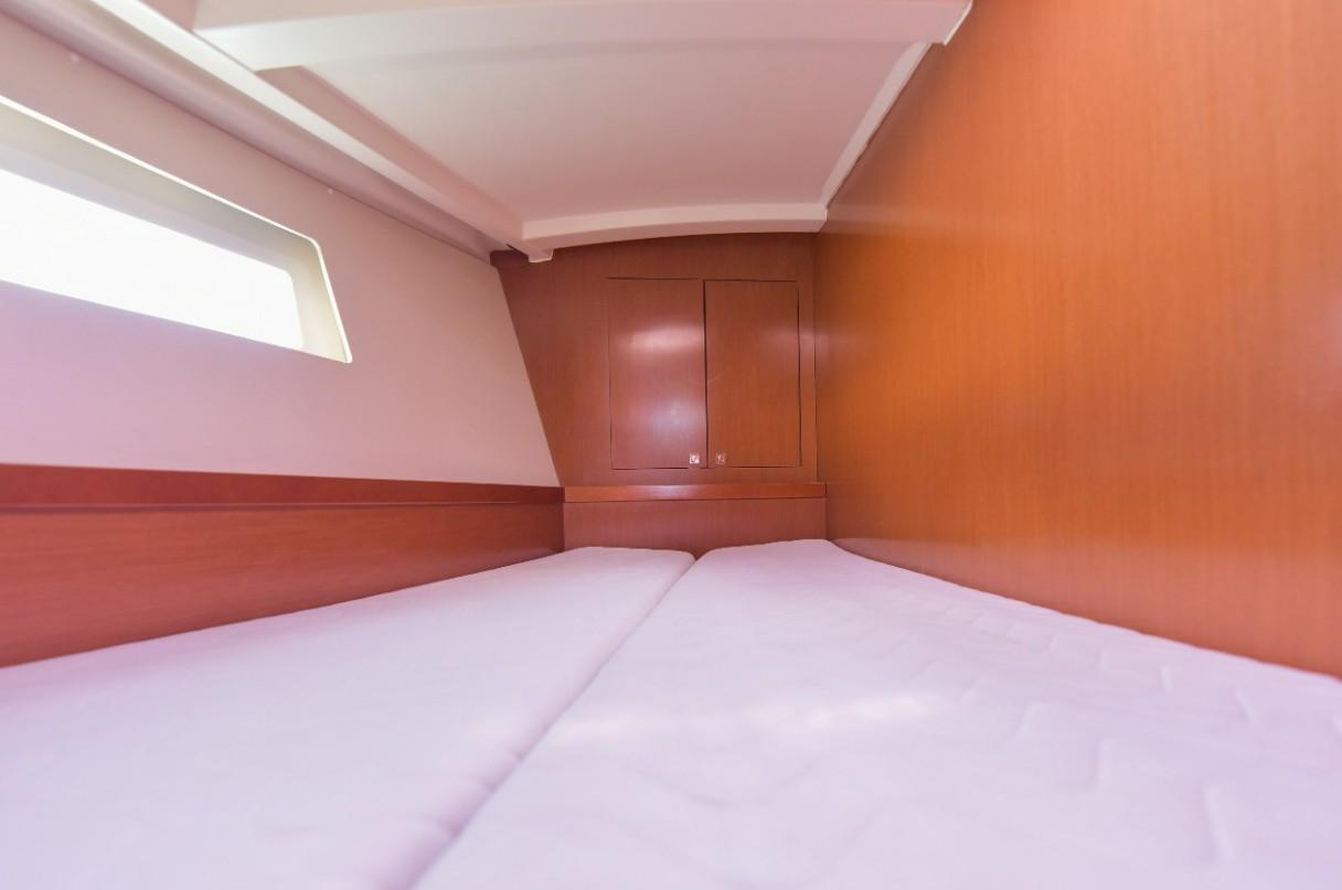 Oceanis 45 - 4 cab., picture 7