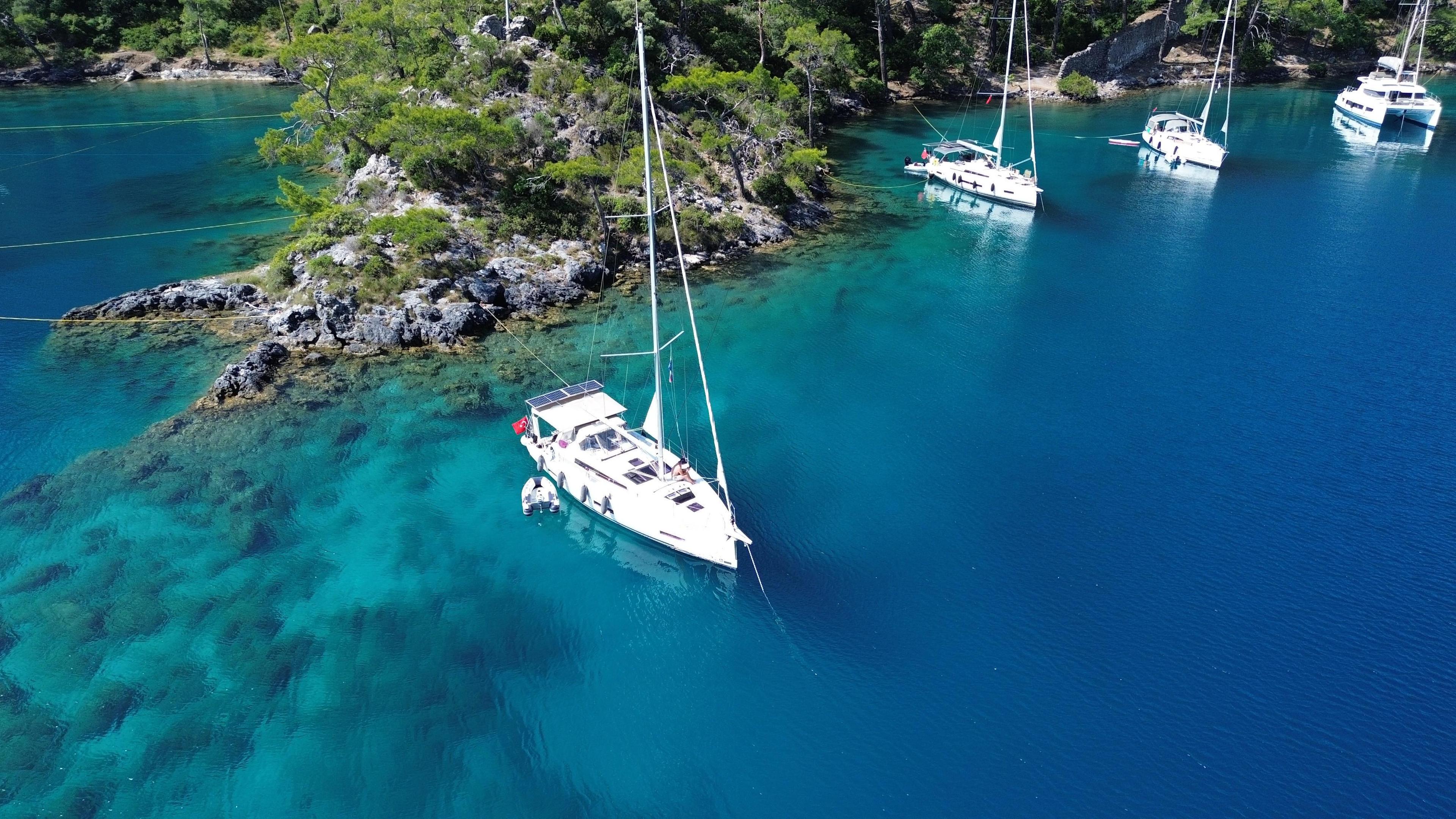 Dufour 390, picture 3