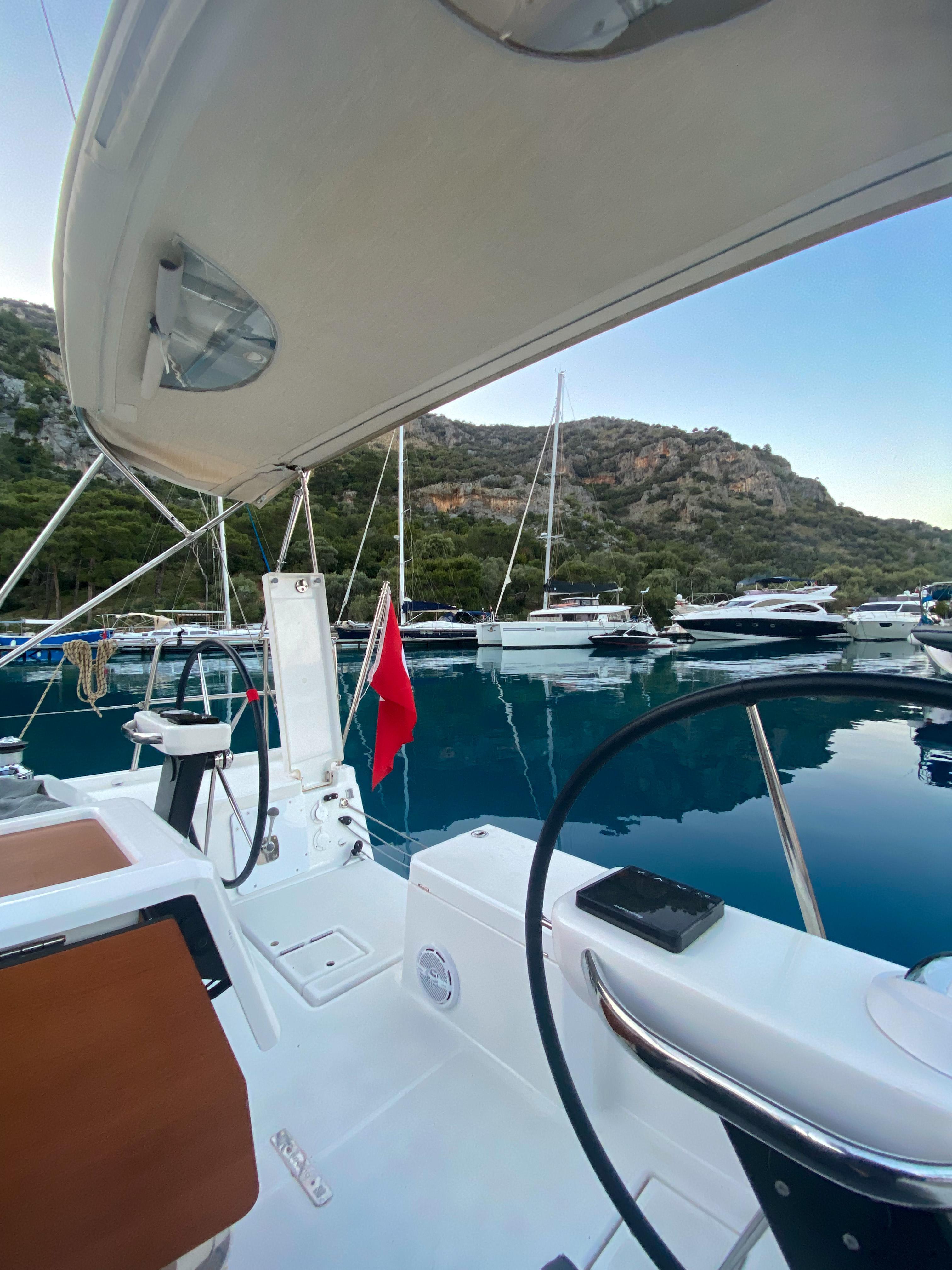 Dufour 390, picture 7