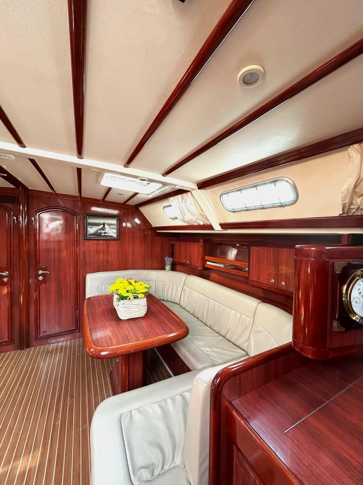 Ocean Star 58.4 - 5 cab., picture 1