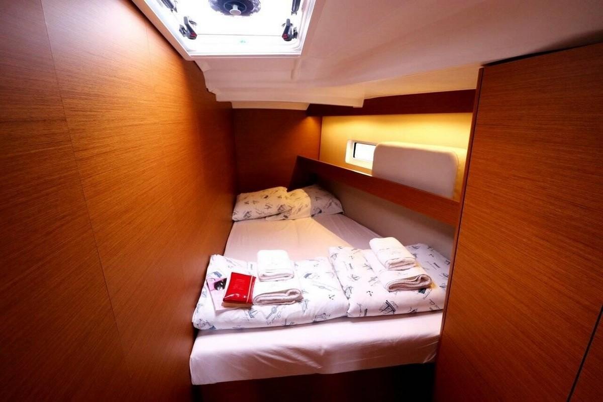 Sun Odyssey 440 - 4 cab., picture 13