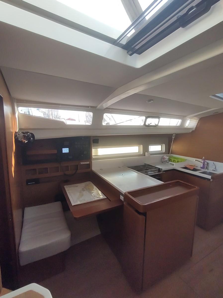 Sun Odyssey 440 - 4 cab., picture 9