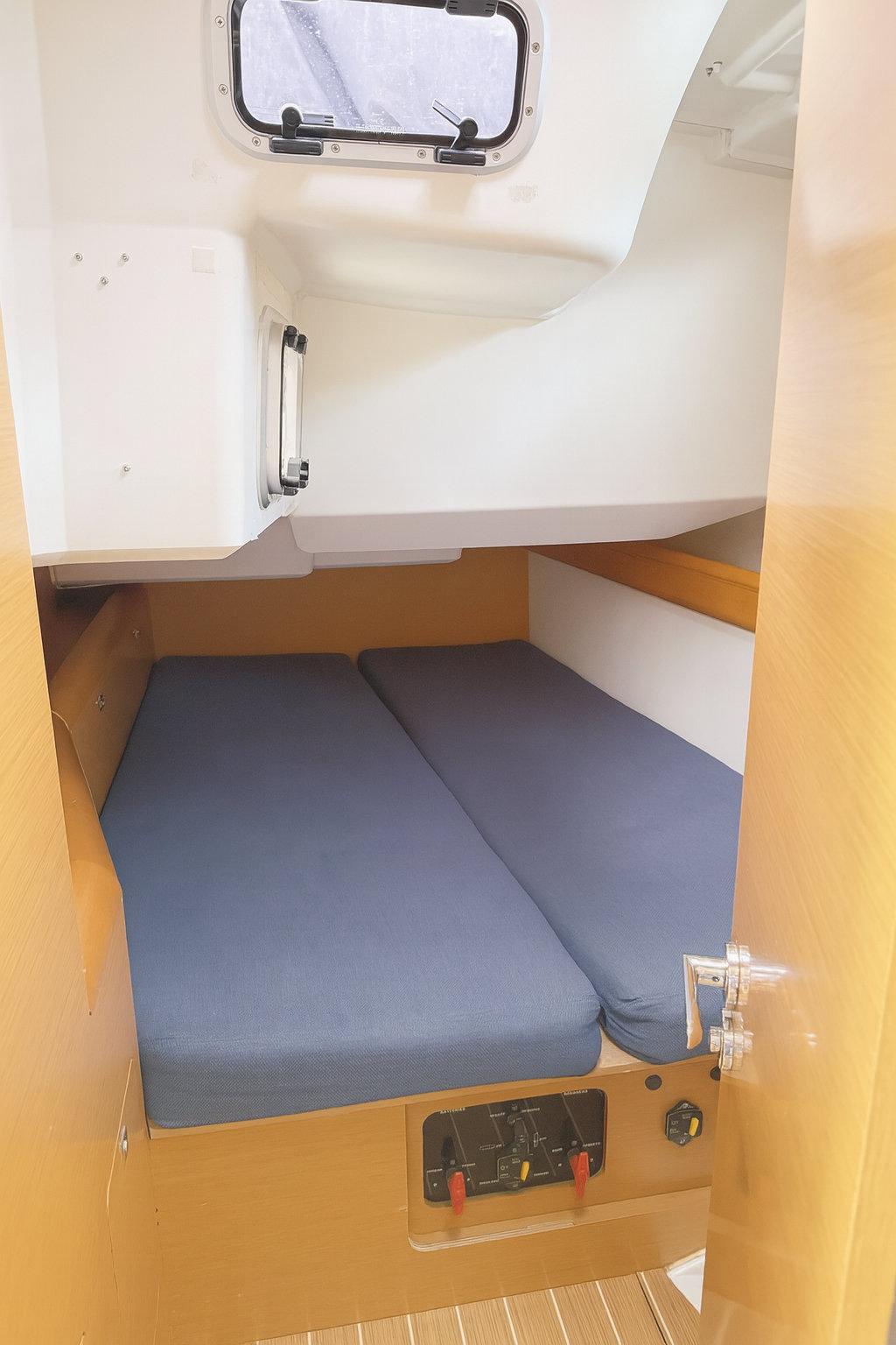 Sun Odyssey 469, picture 6