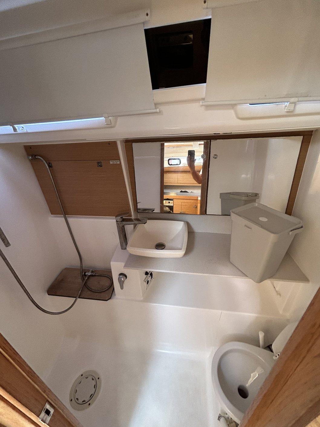 Dufour 412 GL, picture 27