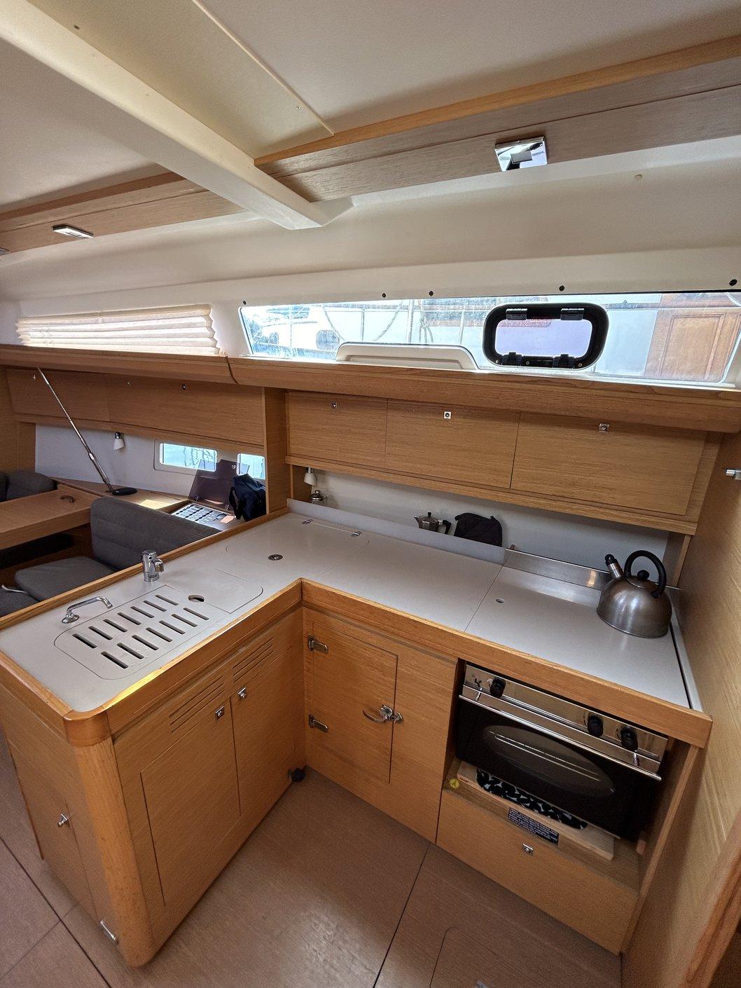 Dufour 412 GL, picture 20