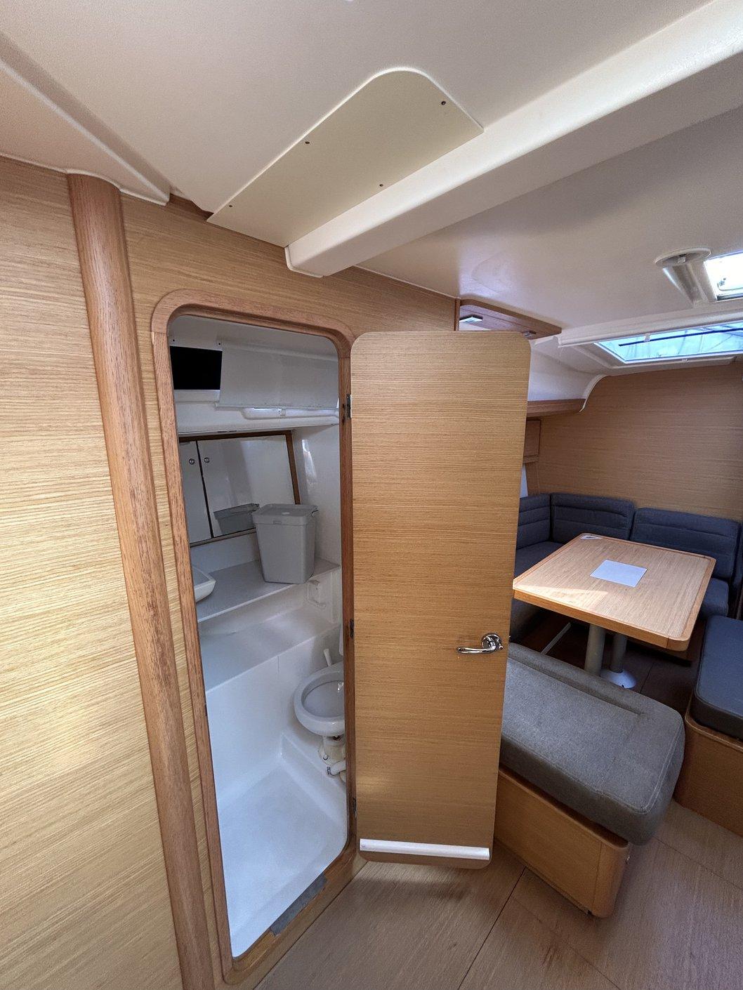 Dufour 412 GL, picture 15