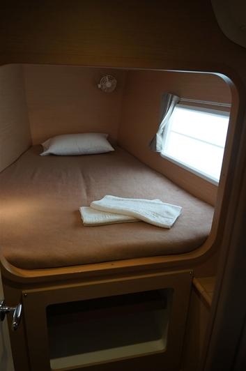 Lagoon 380 S2 - 4 + 2 cab., picture 8