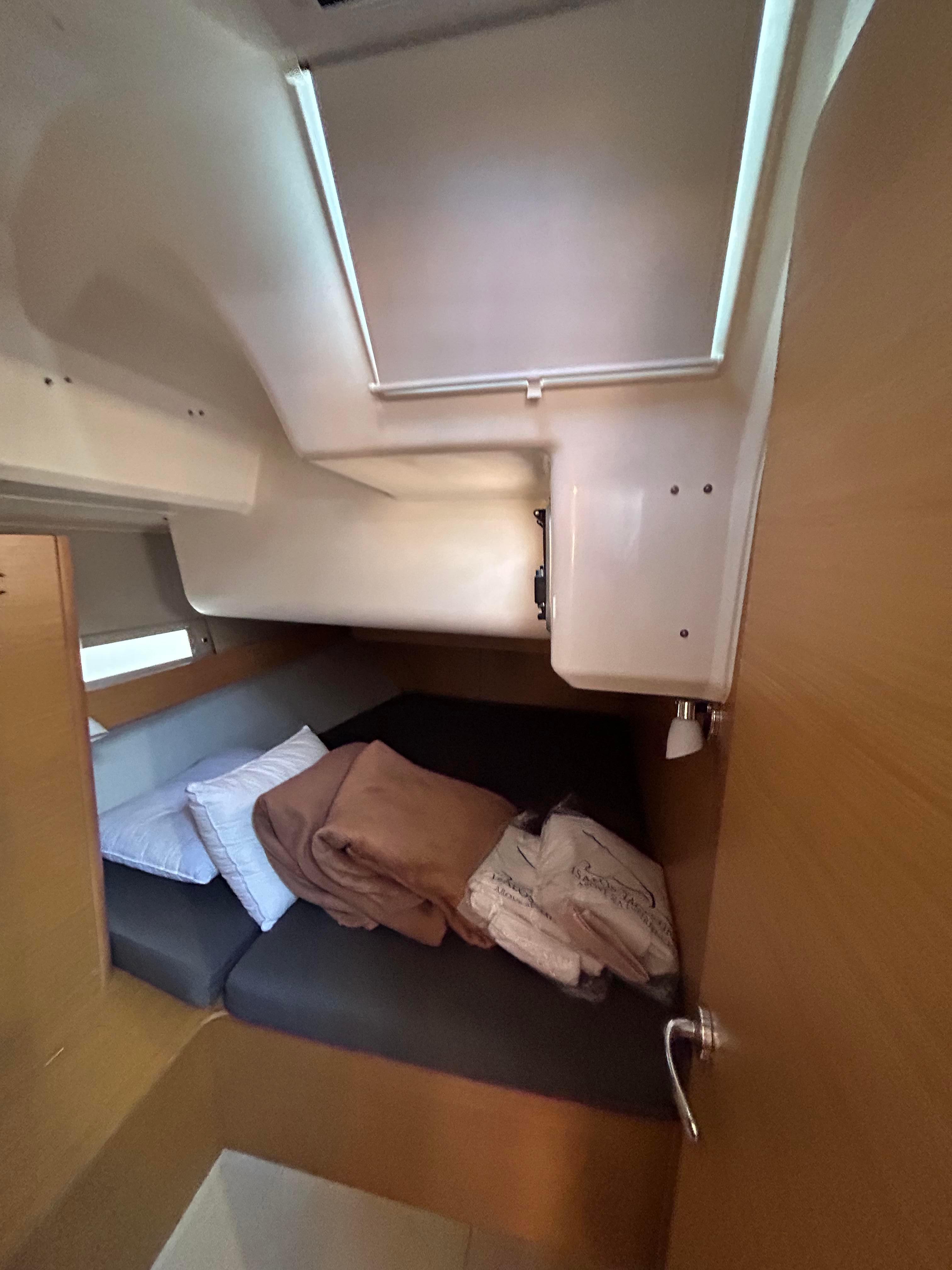 Dufour 460 GL - 5 cab., picture 18