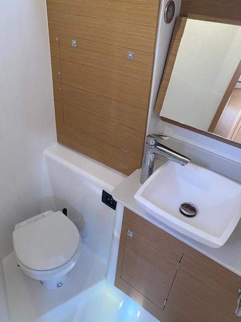 Dufour 460 GL, picture 6