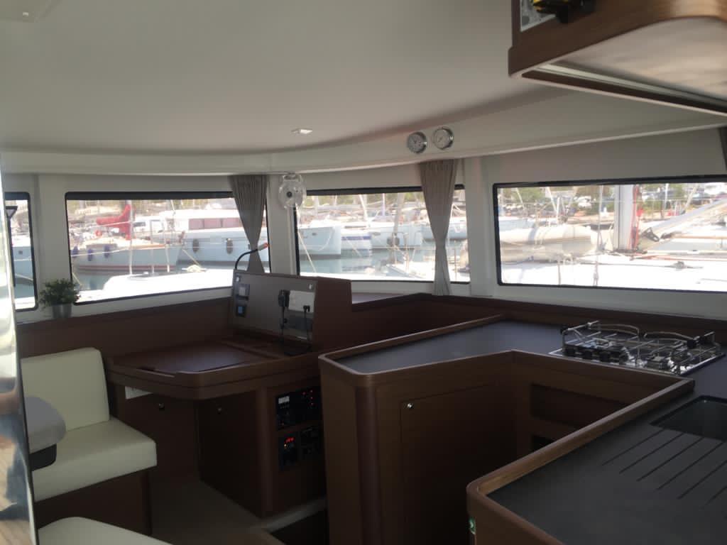 Lagoon 42 - 4 + 2 cab., picture 12