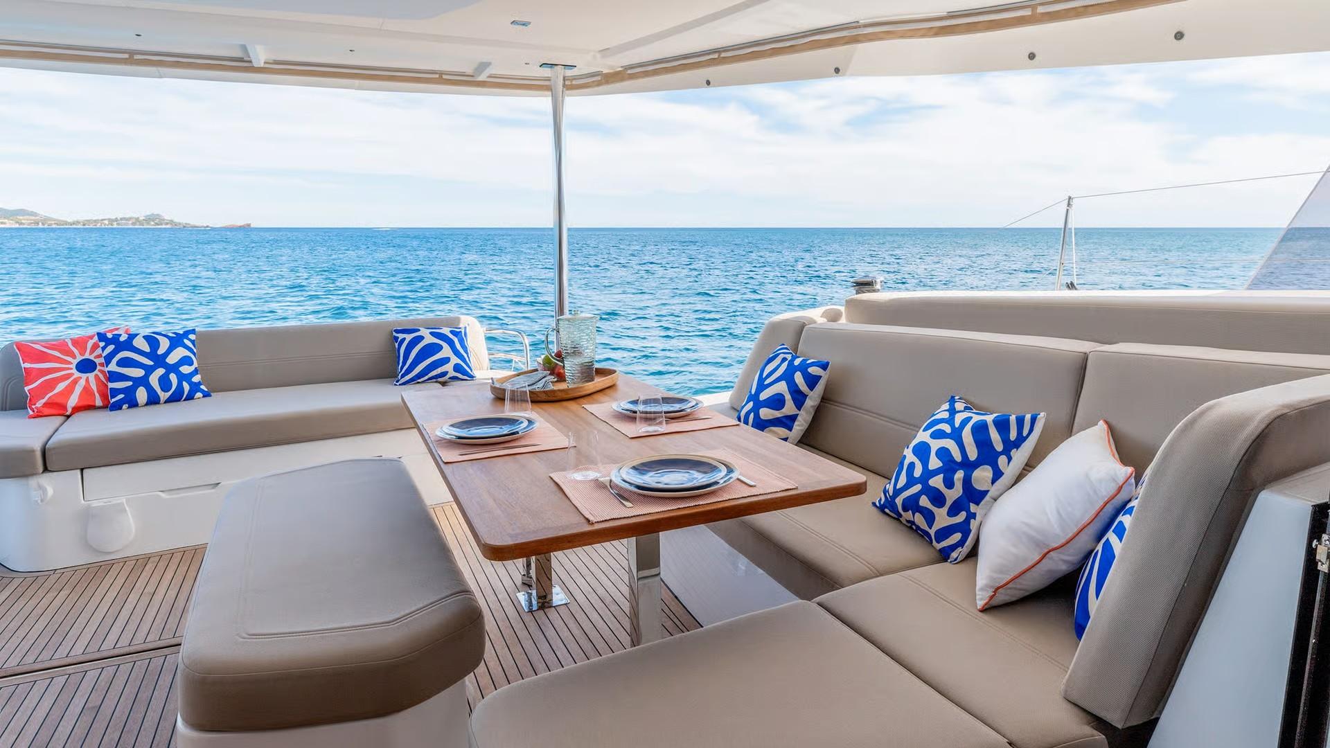 Fountaine Pajot FP 44 Maestro - 3 cab., picture 5