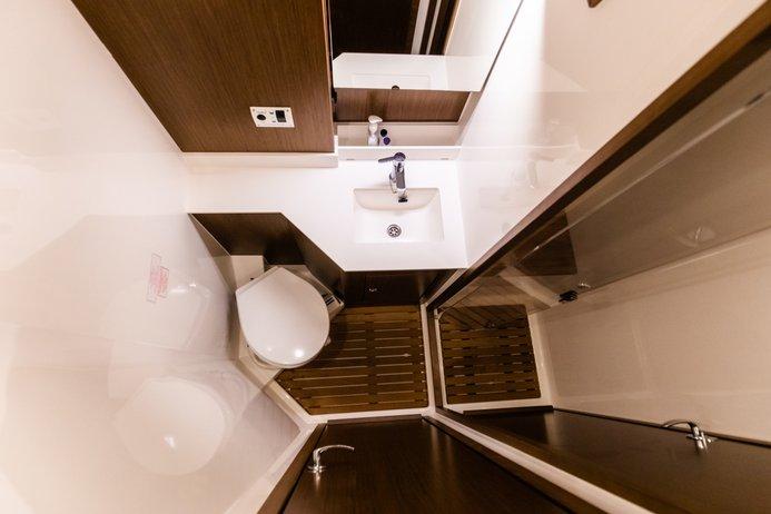 Bavaria C57 - 4 + 1 cab., picture 24