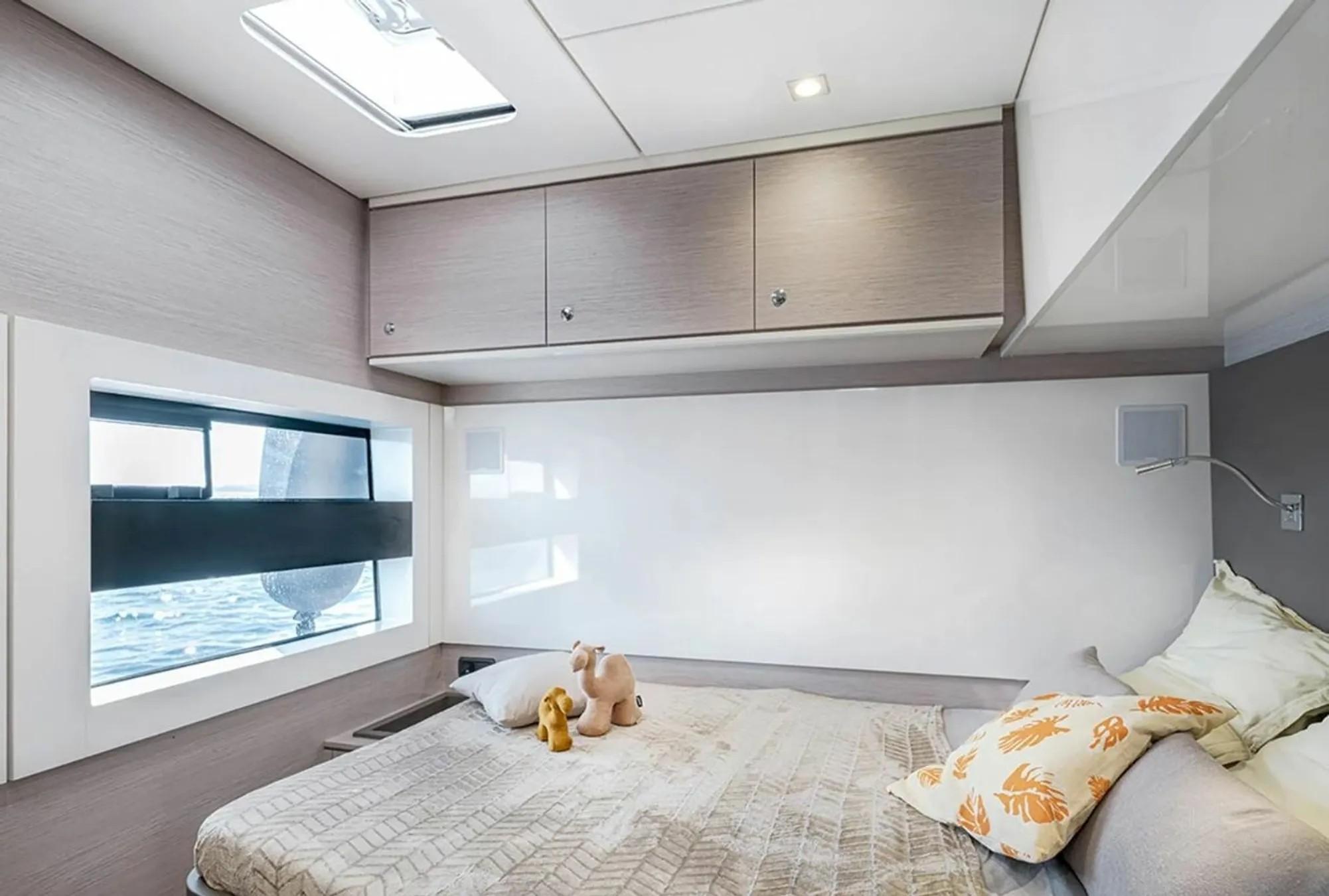 Aventura 50 - 4 + 1 cab. - Kamchatka, picture 13