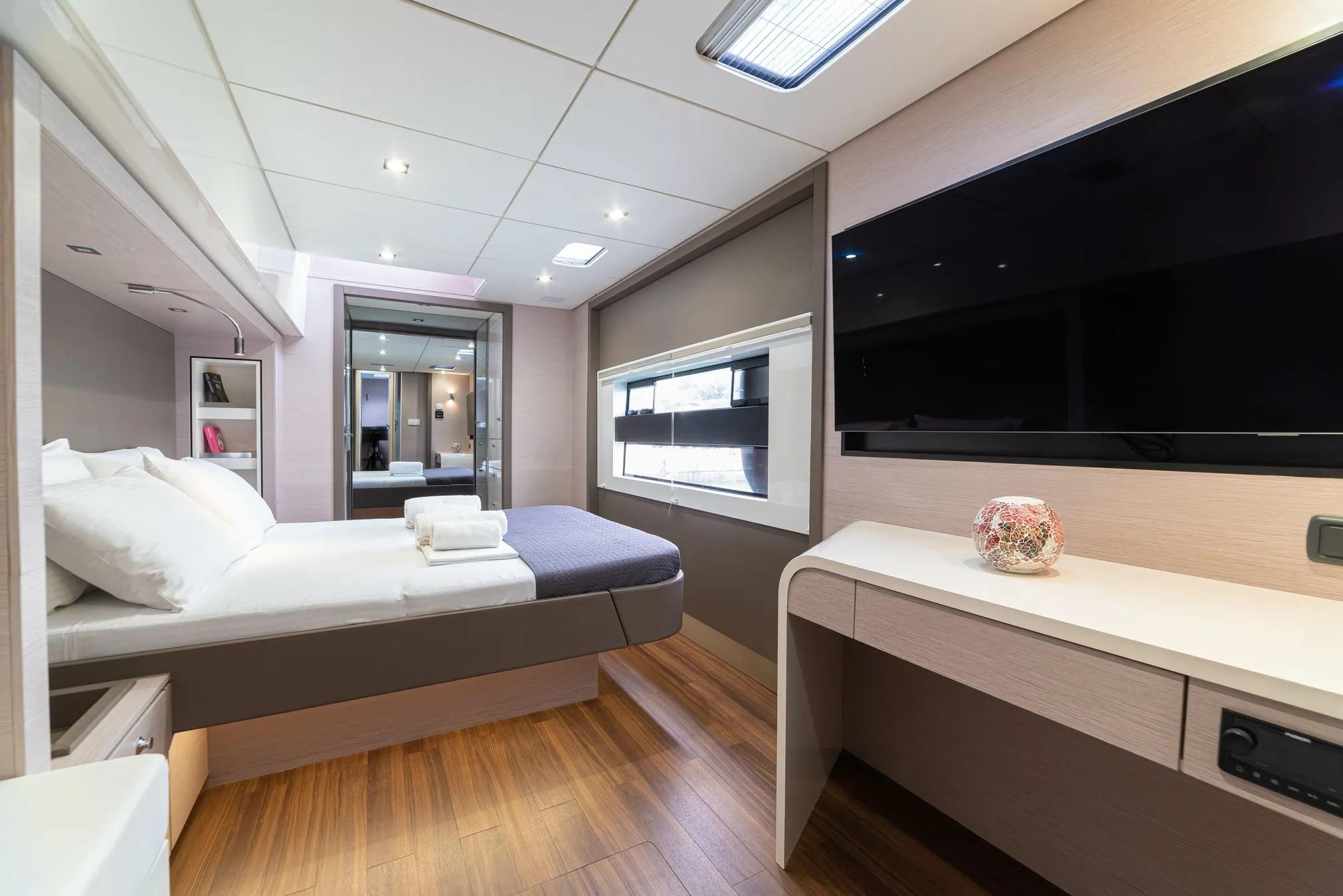 Aventura 50 - 4 + 1 cab. - Kamchatka, picture 15