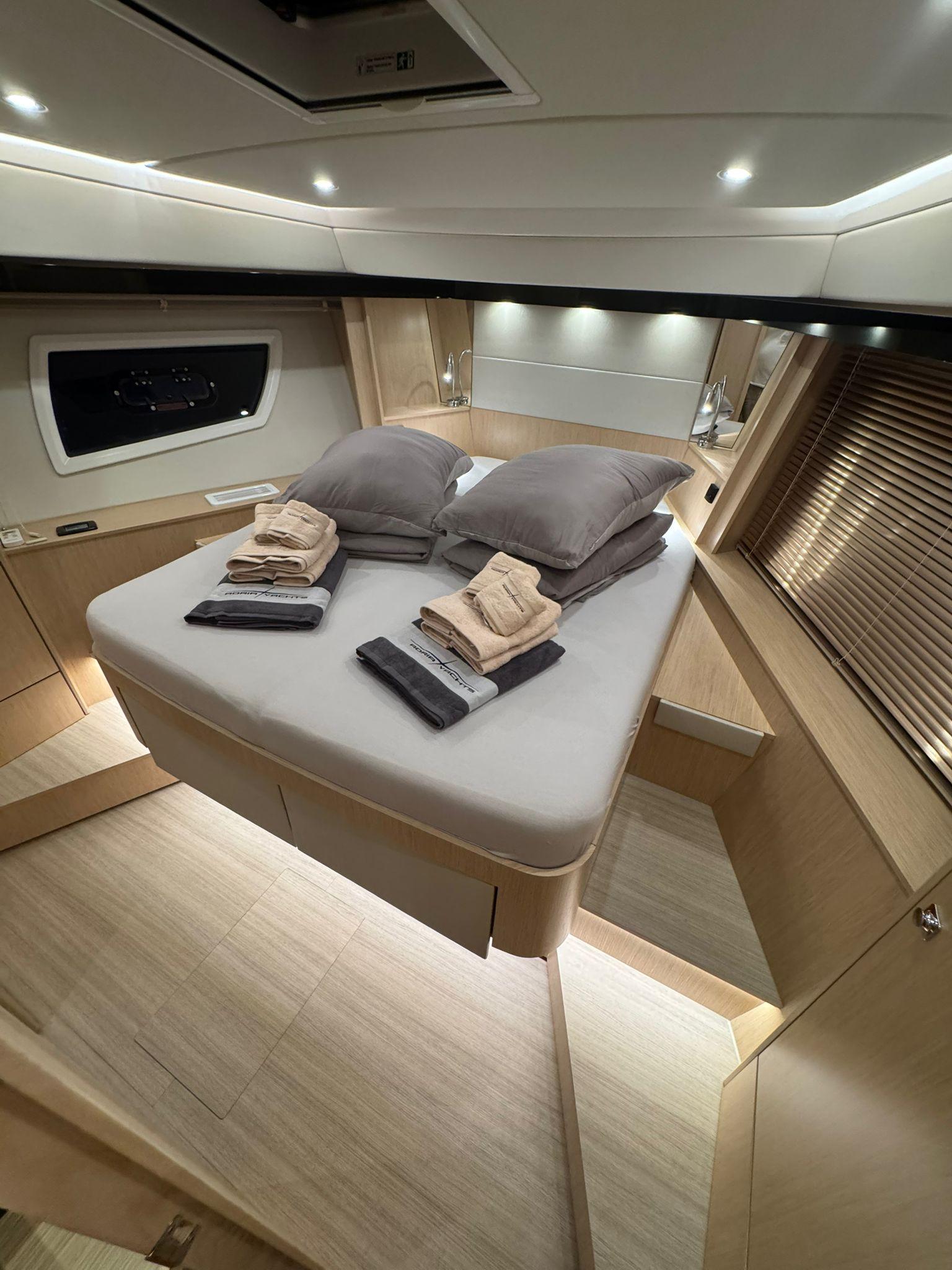 Bavaria Virtess 420 Fly, picture 22