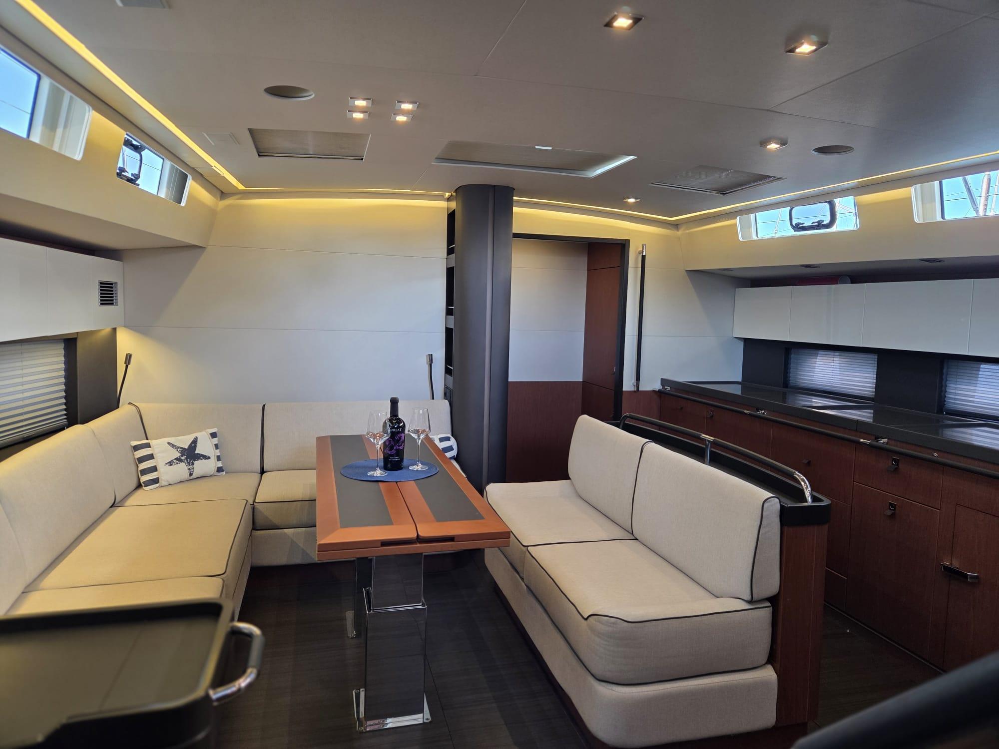 Oceanis Yacht 62 - 3 + 1, picture 6