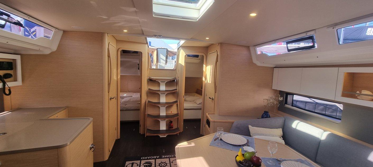 Dufour 44 - 3 cab., picture 8
