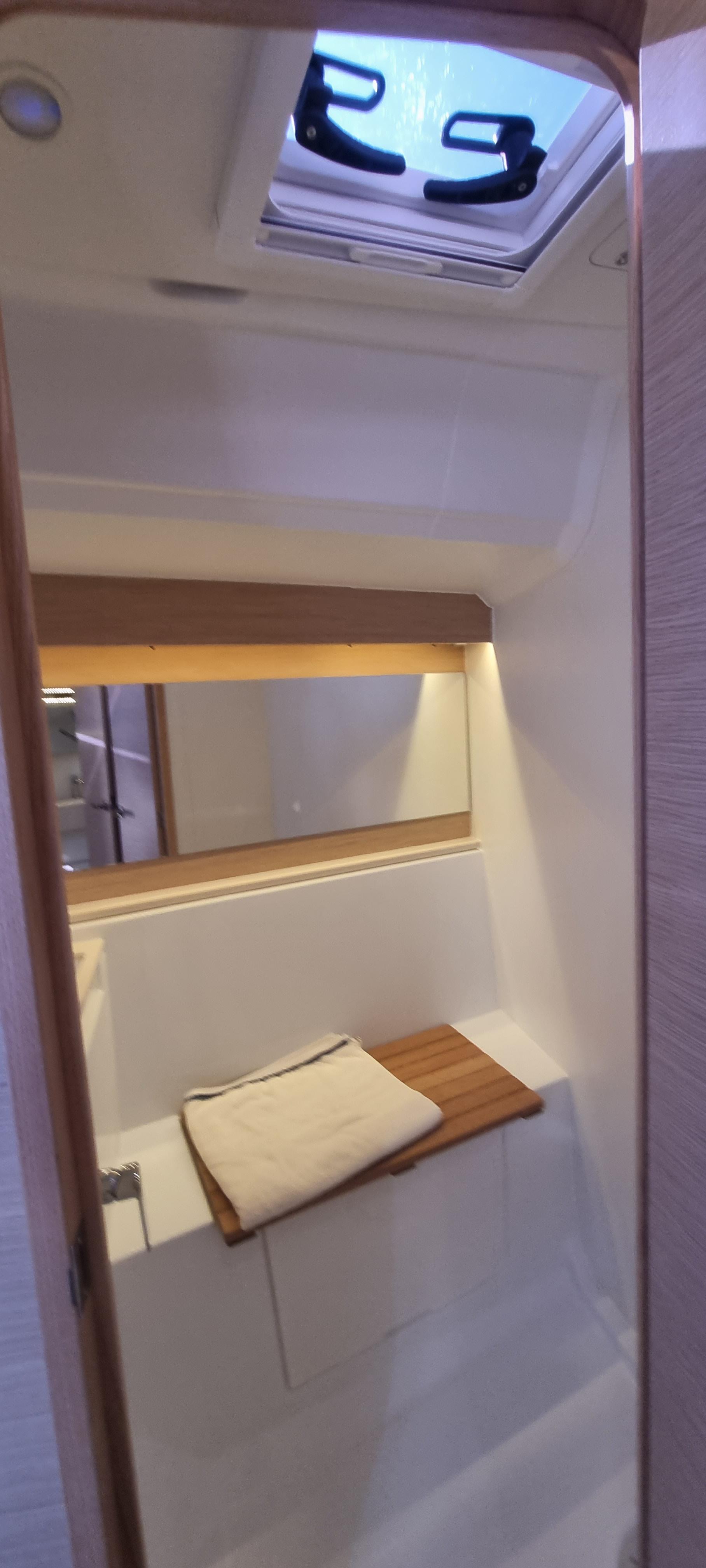 Dufour 44 - 3 cab., picture 16