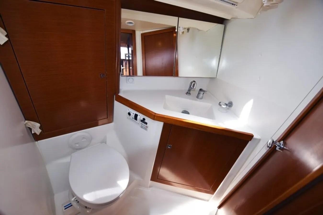 Oceanis 45 - 4 cab., picture 13