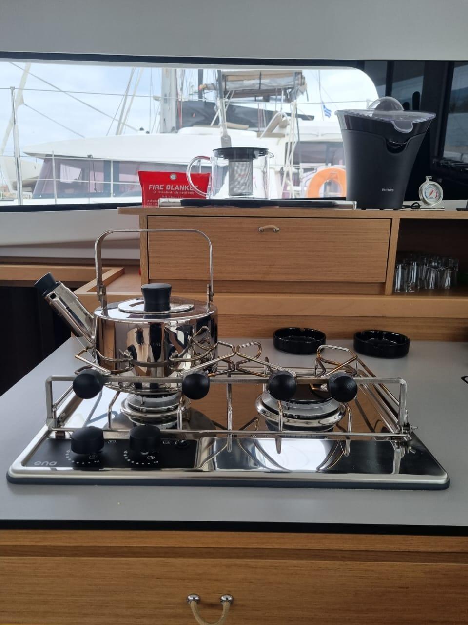 Excess 11 - 4 + 2 cab., picture 16