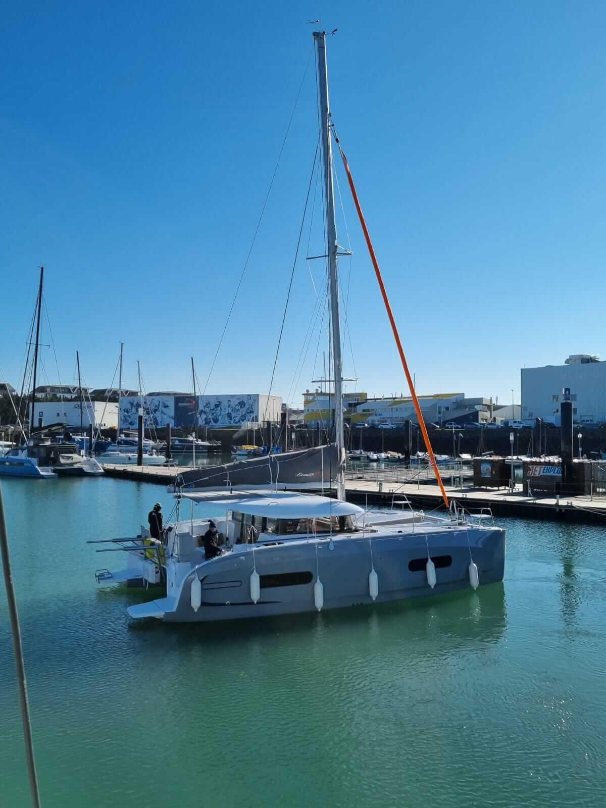 Excess 11 - 4 + 2 cab., picture 3