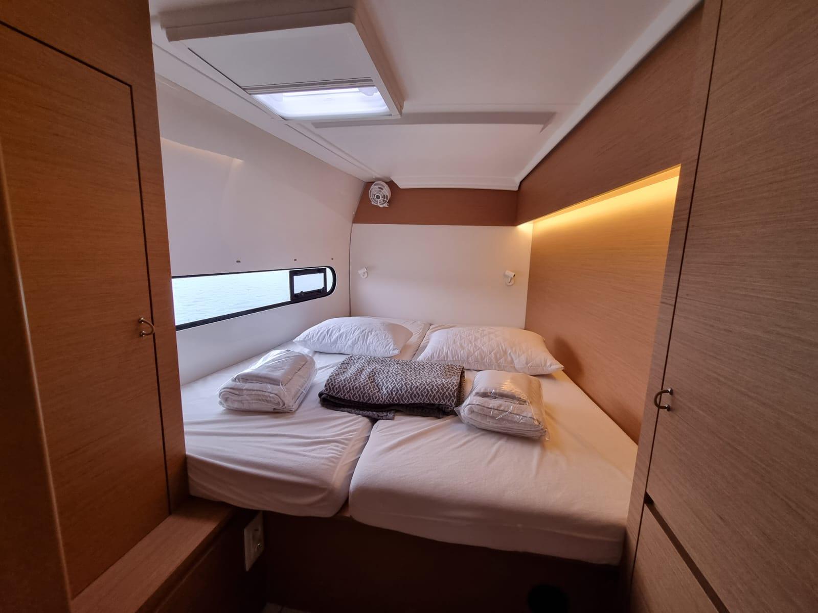 Excess 11 - 4 + 2 cab., picture 14