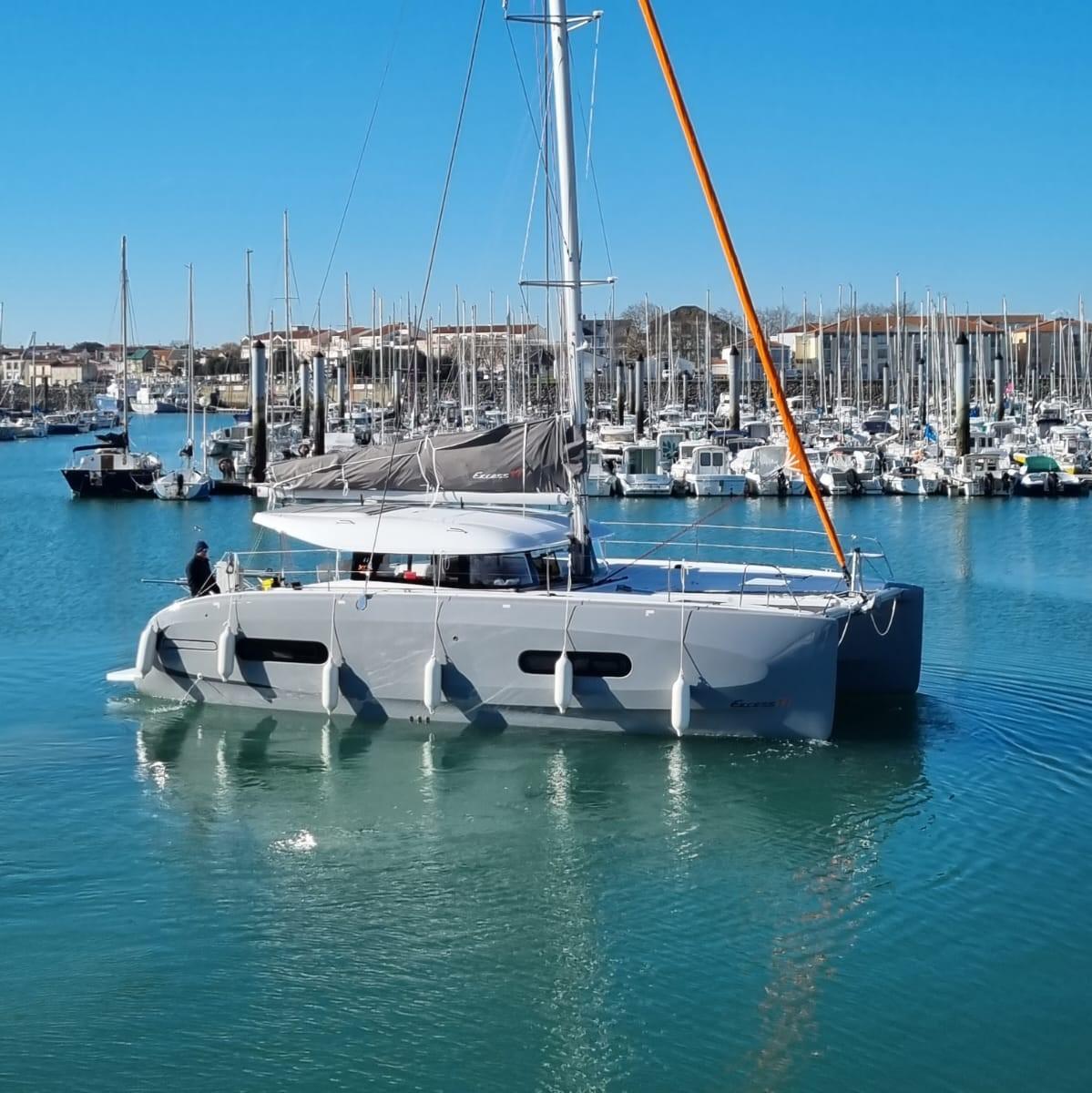 Excess 11 - 4 + 2 cab., picture 2