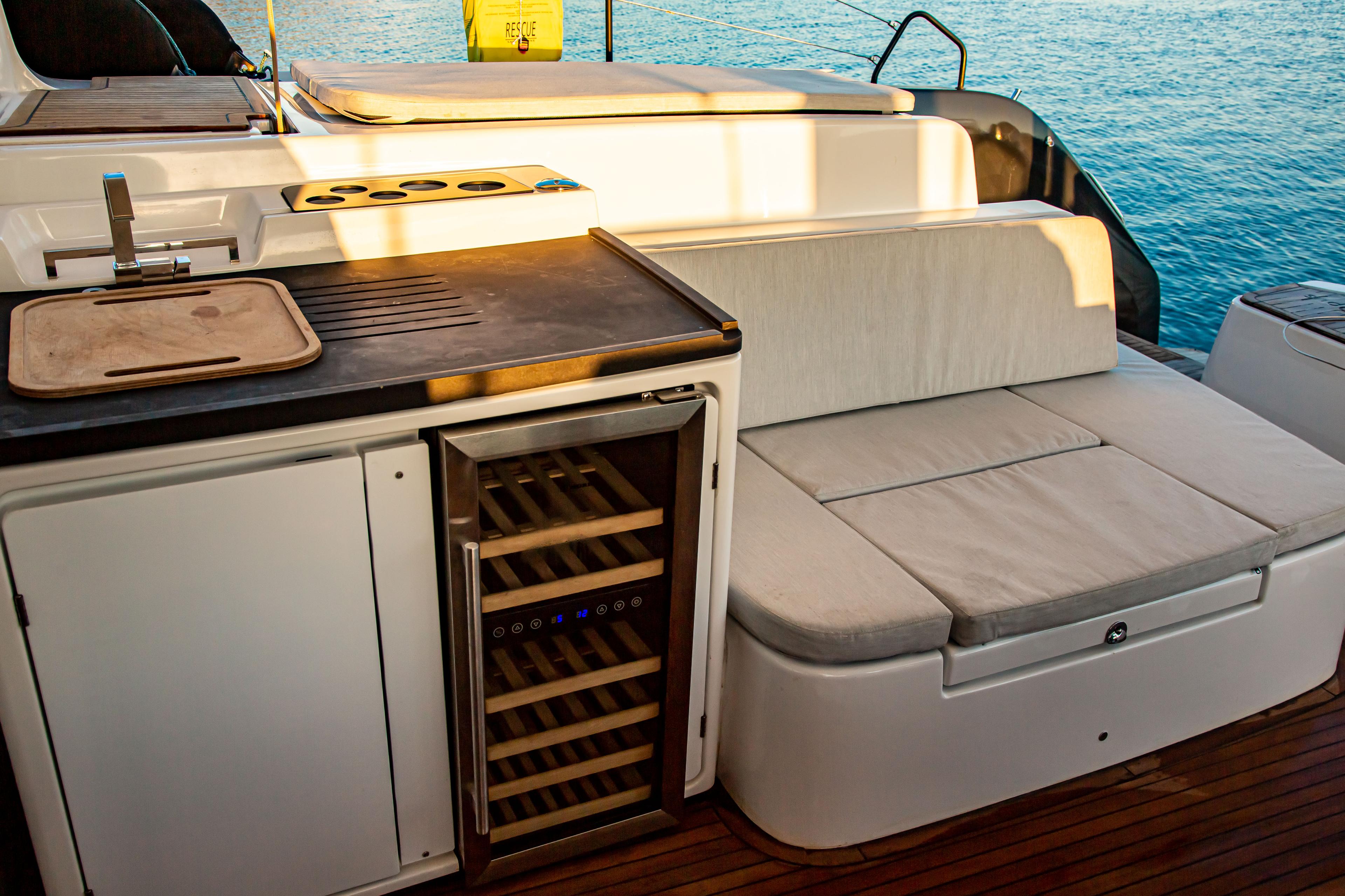 Lagoon 50 - 6 + 2 cab., picture 13