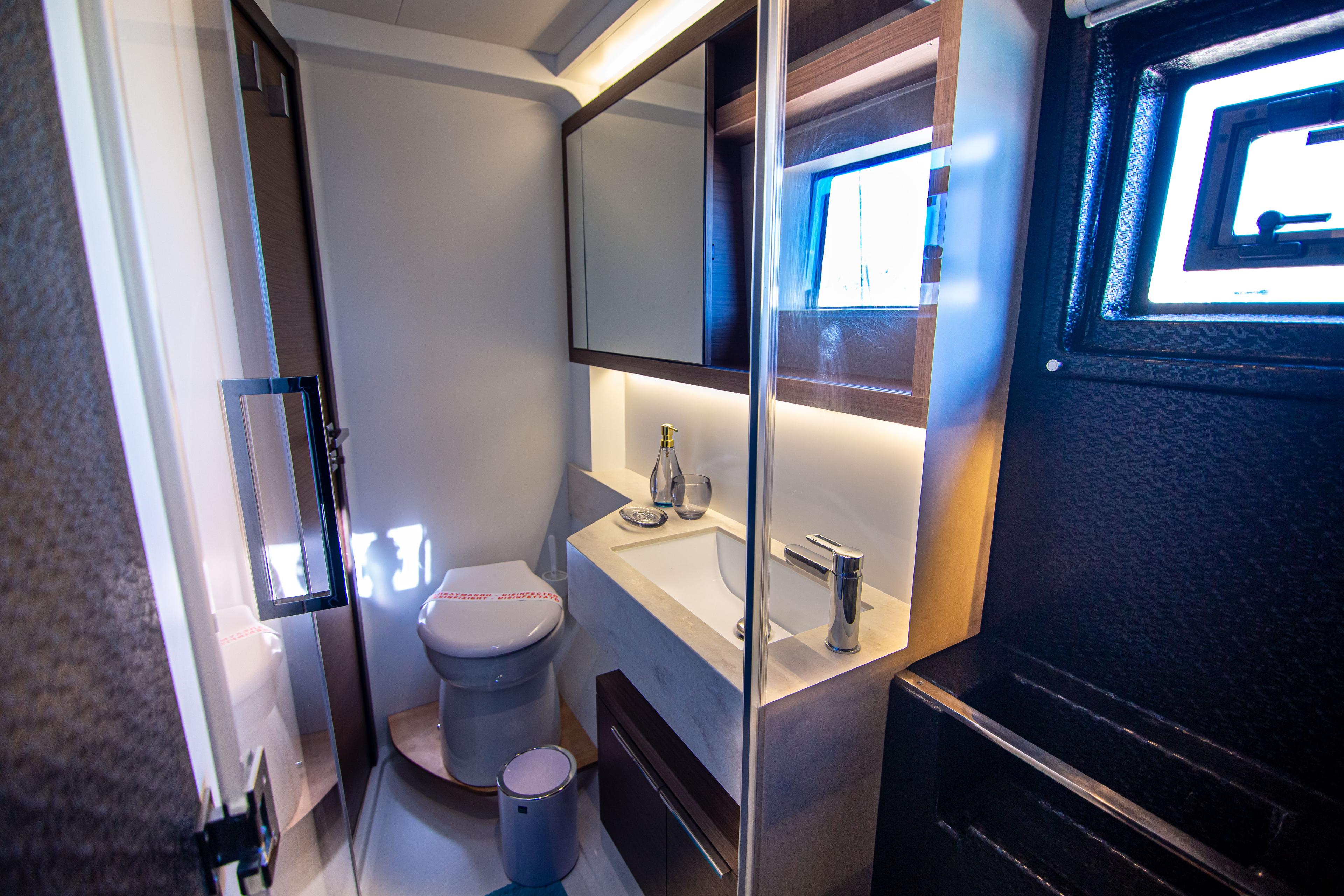 Lagoon 50 - 6 + 2 cab., picture 21