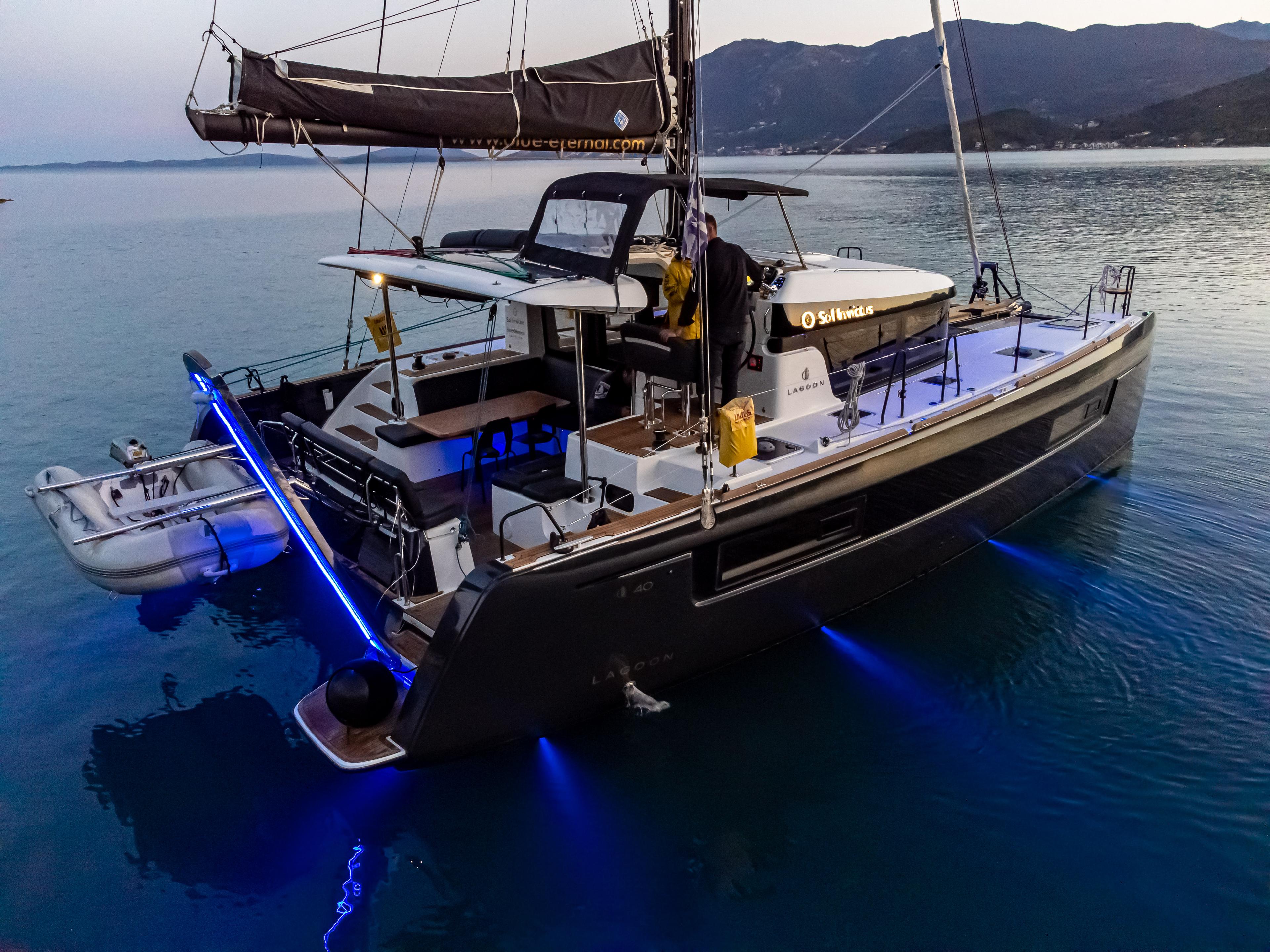 Lagoon 40 - 4 + 2 cab, picture 5
