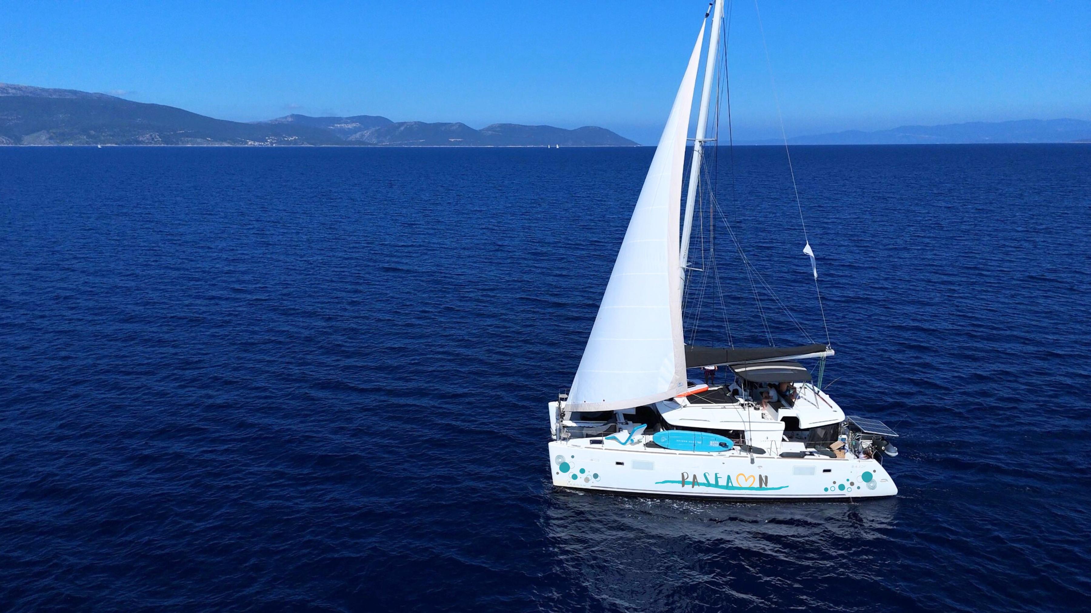 Lagoon 450 F - 4 + 1 cab., picture 3