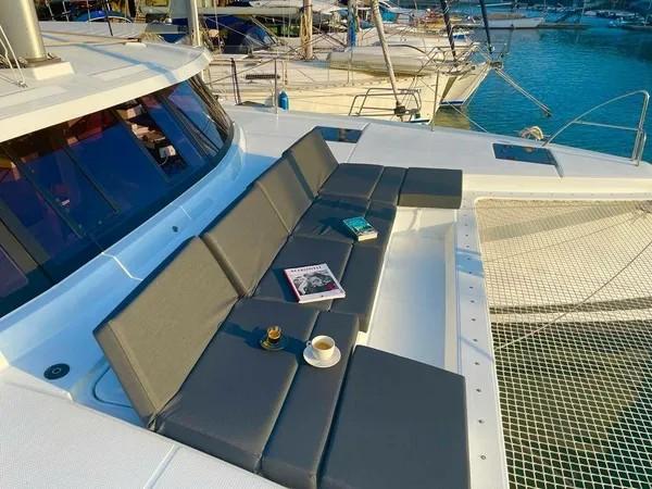 Fountaine Pajot Astrea 42, picture 4