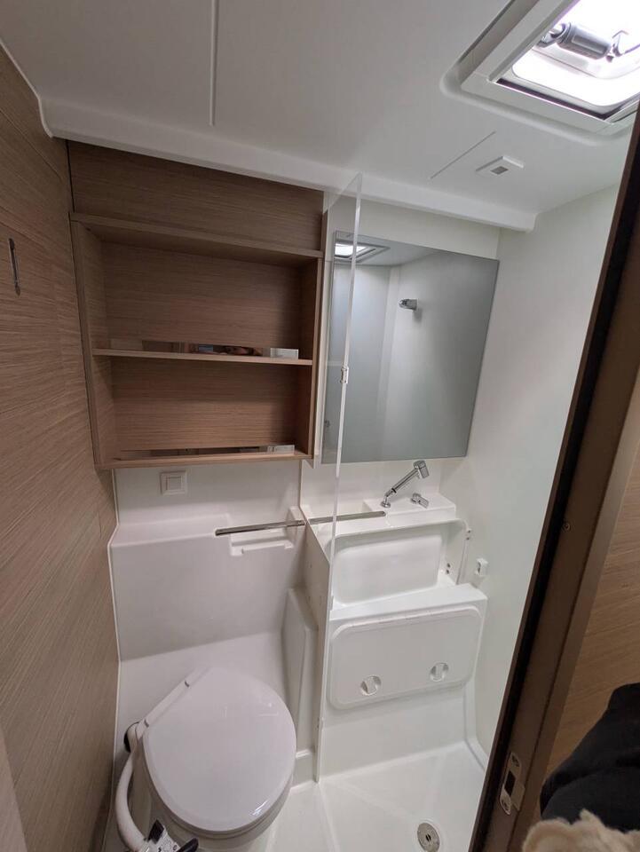 Lagoon 43 - 4 + 2 cab., picture 17